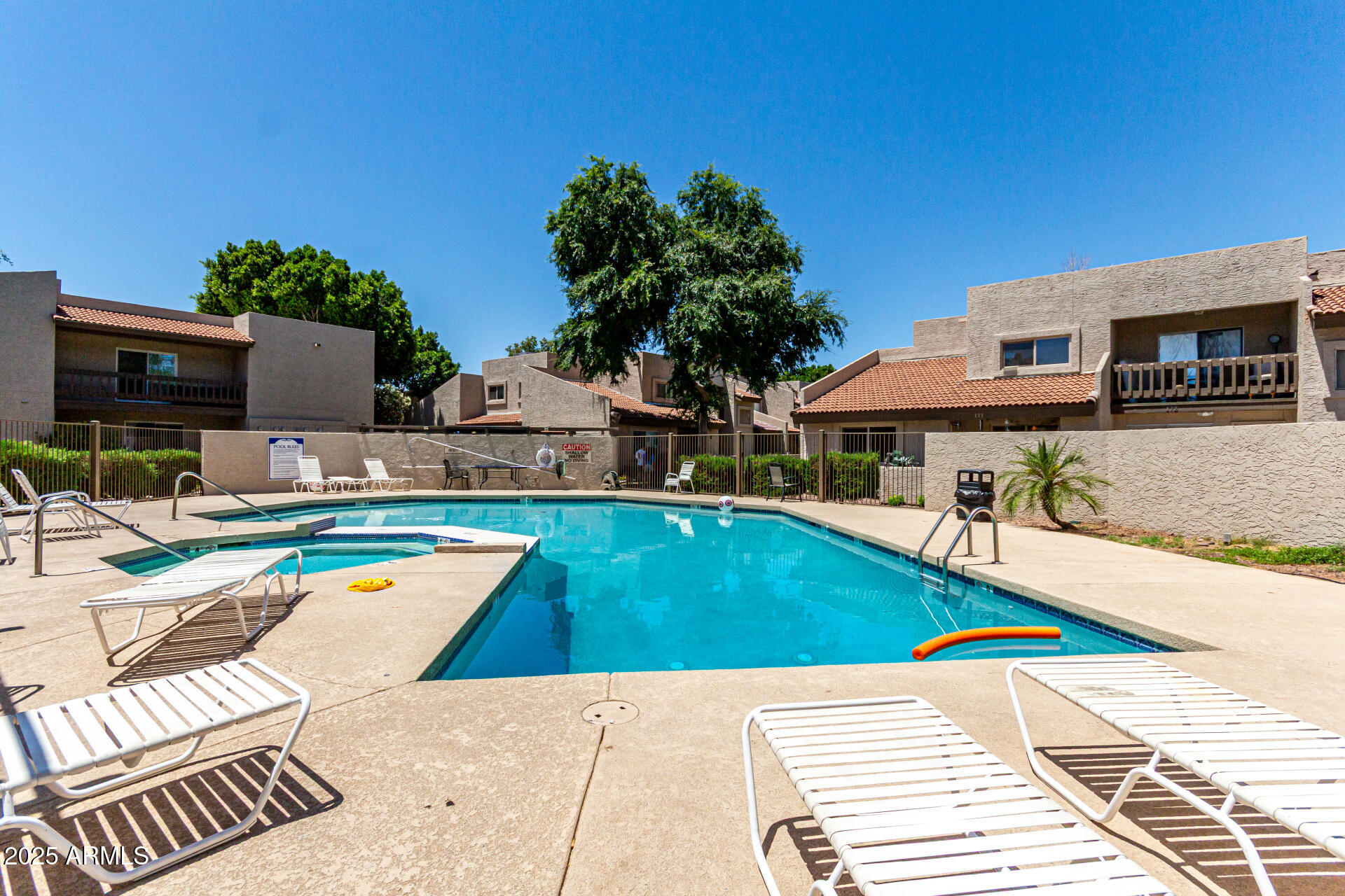 520 N STAPLEY Drive, 253