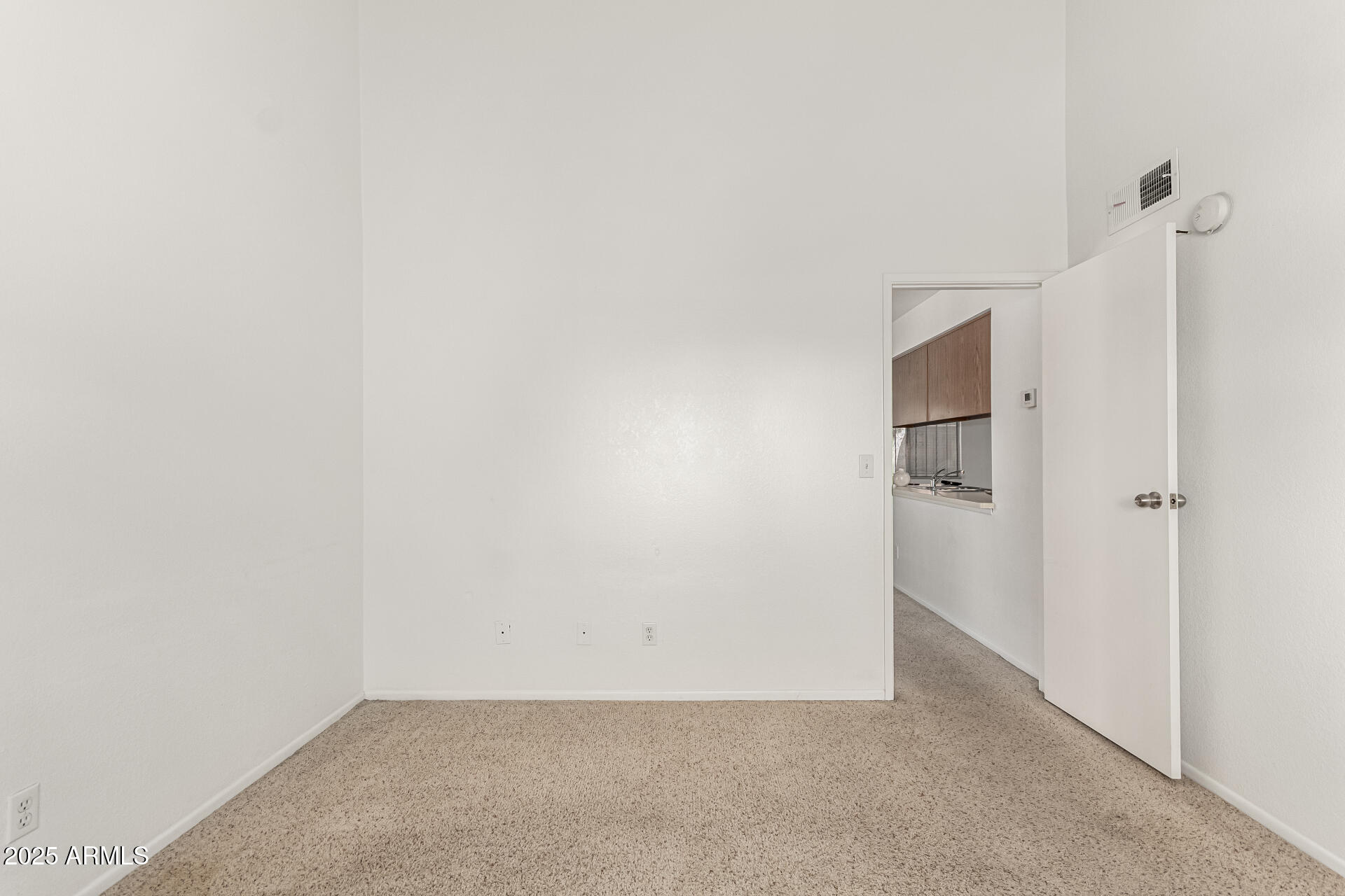 520 N STAPLEY Drive, 253