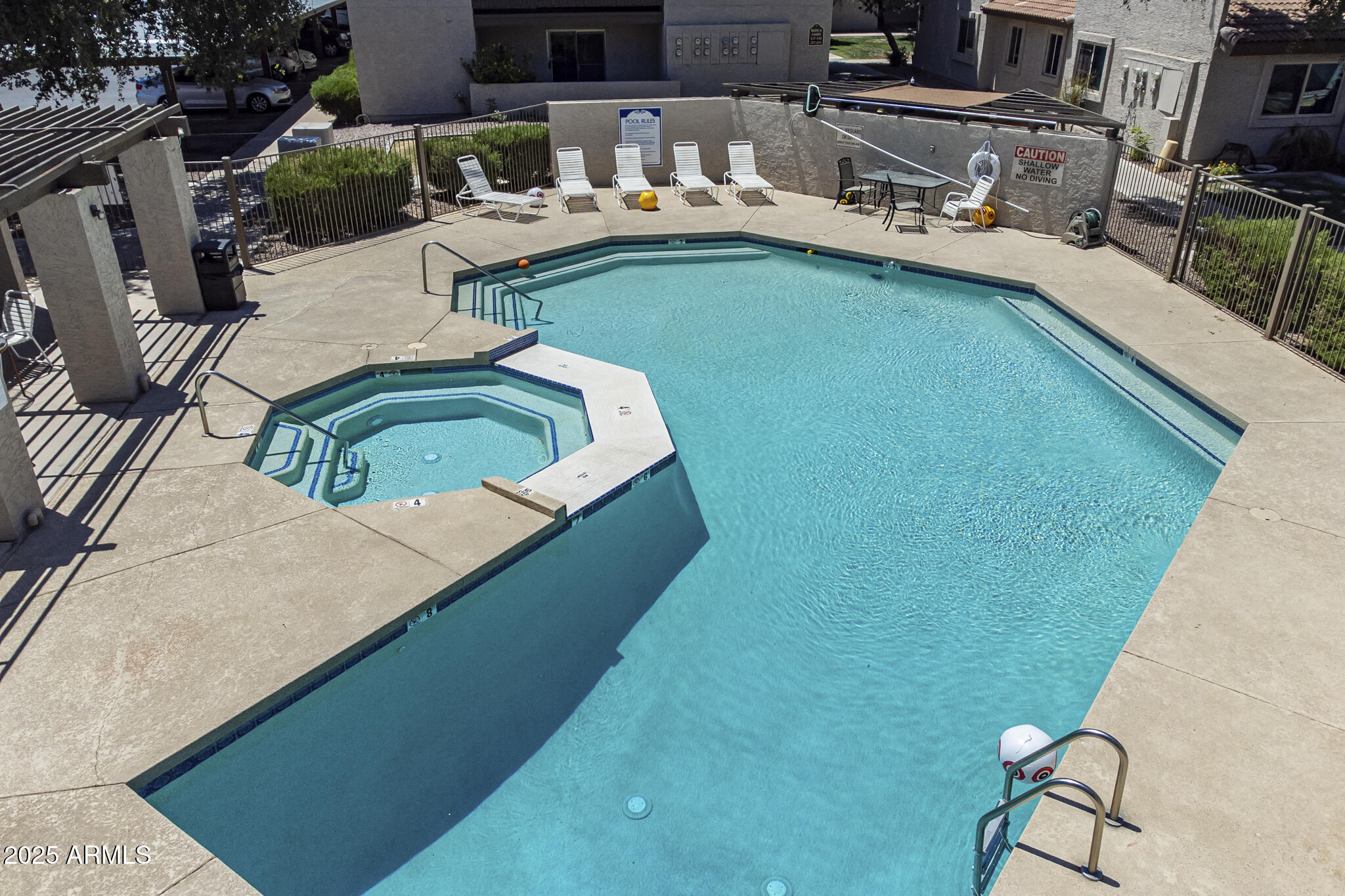 520 N STAPLEY Drive, 253