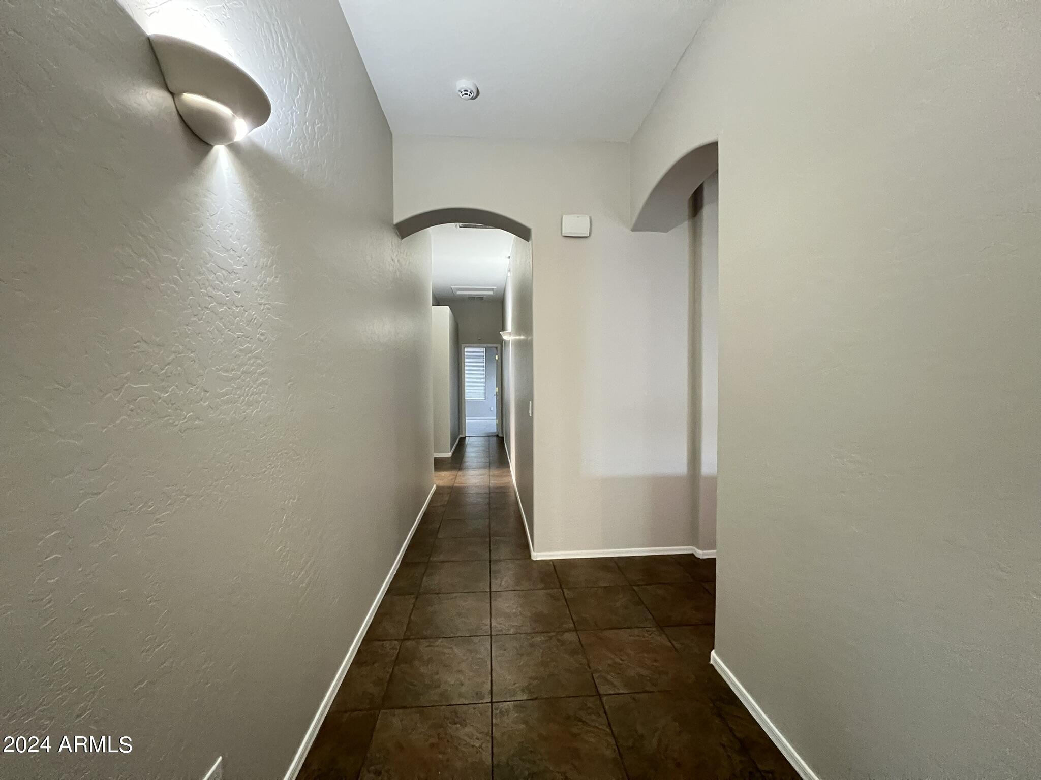 3312 E BLUEBIRD Place