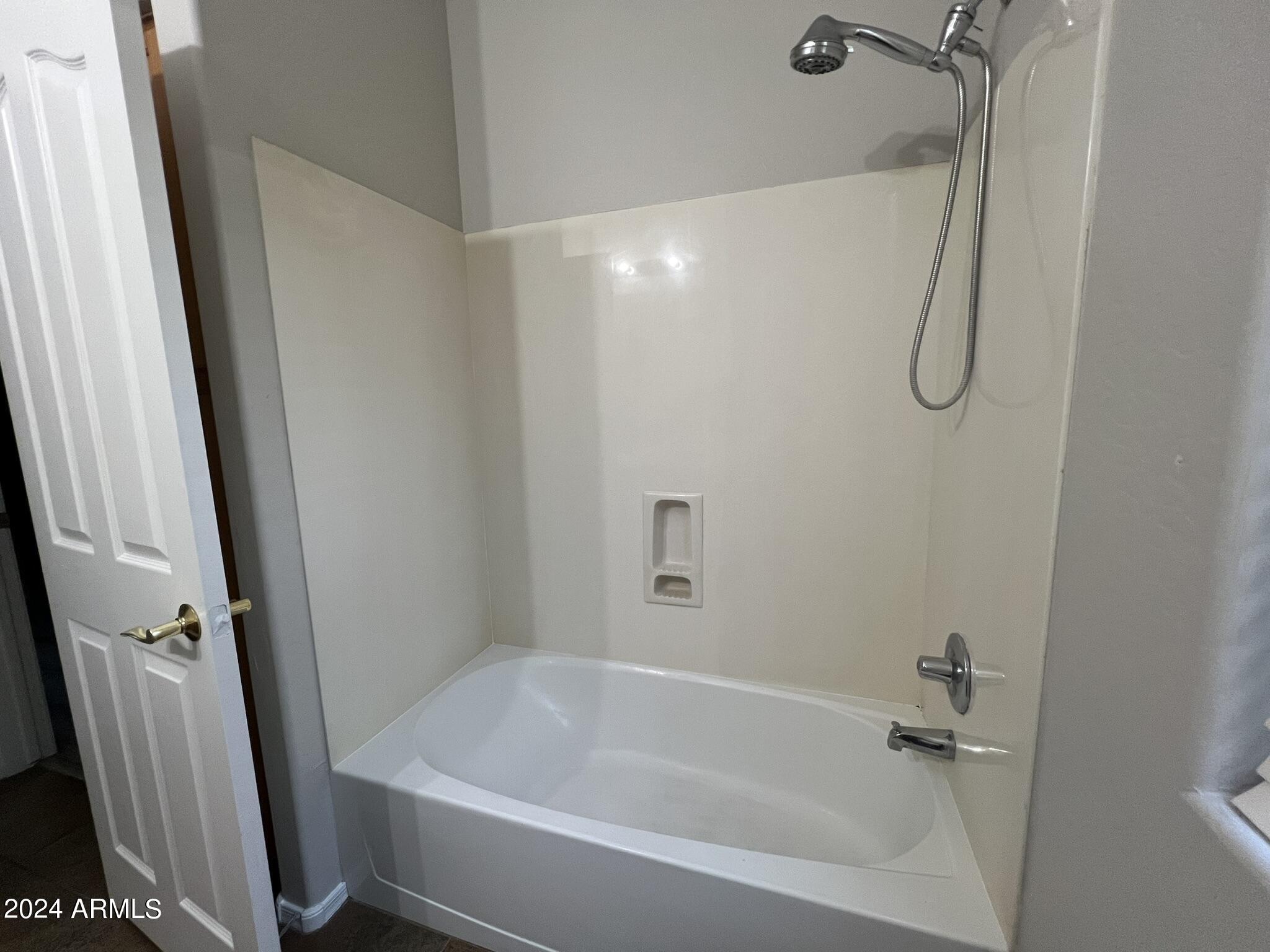 3312 E BLUEBIRD Place