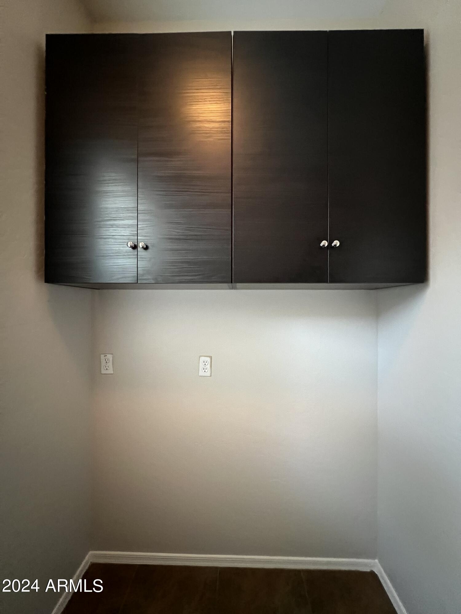 3312 E BLUEBIRD Place