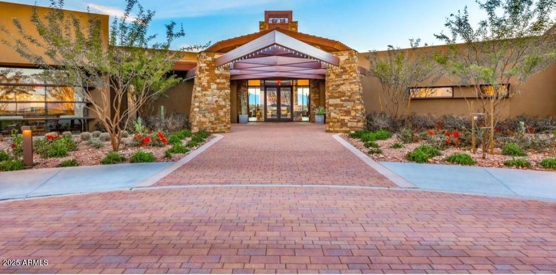 10631 E TALLAHASSEE Avenue