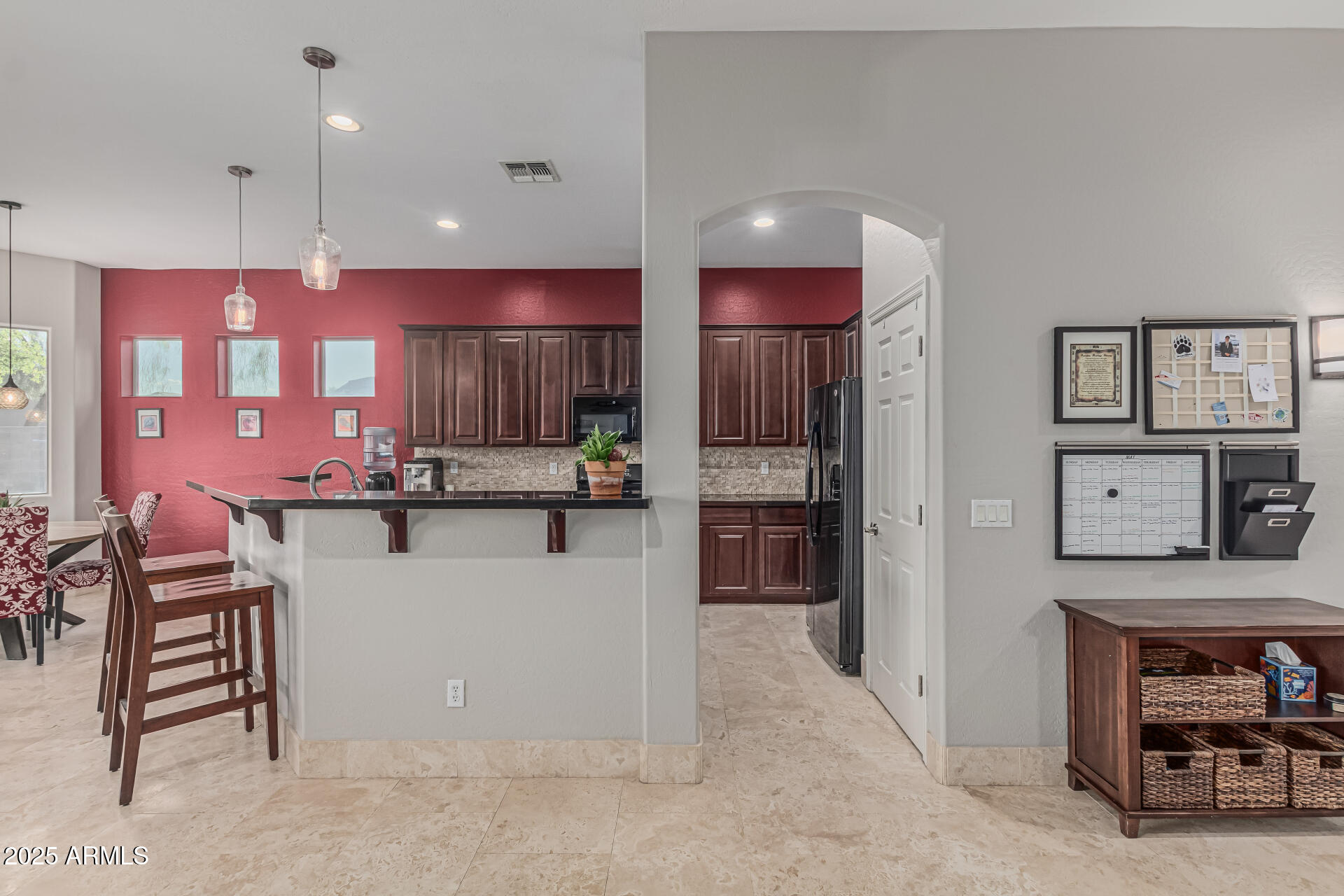 22166 N LAKESIDE Drive