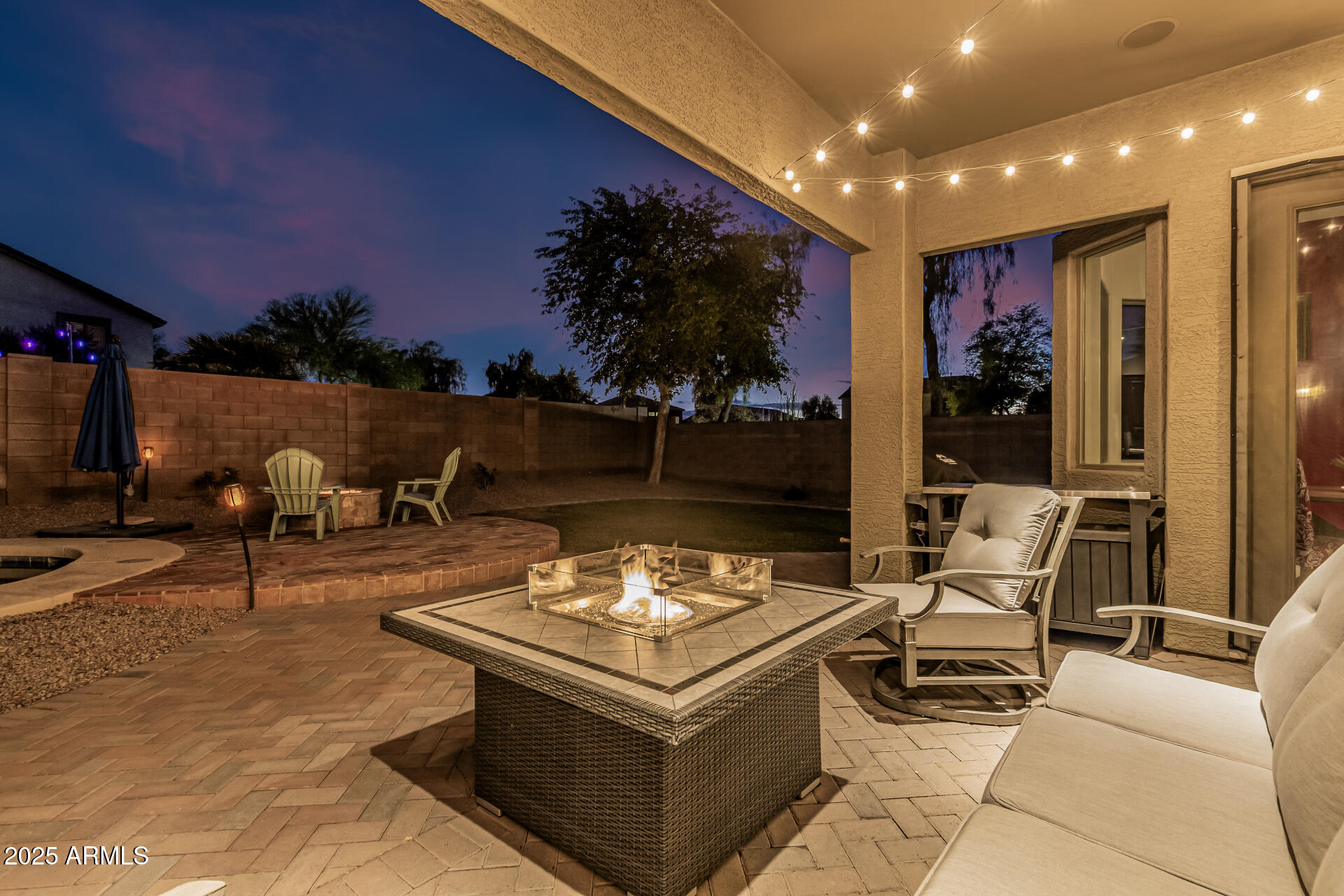 22166 N LAKESIDE Drive