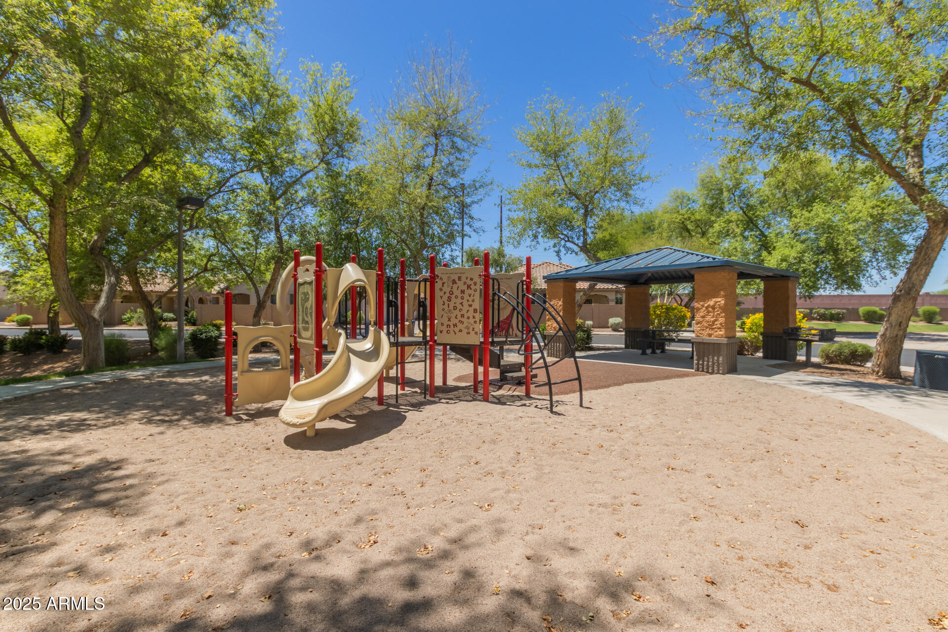 2466 E Boston Street