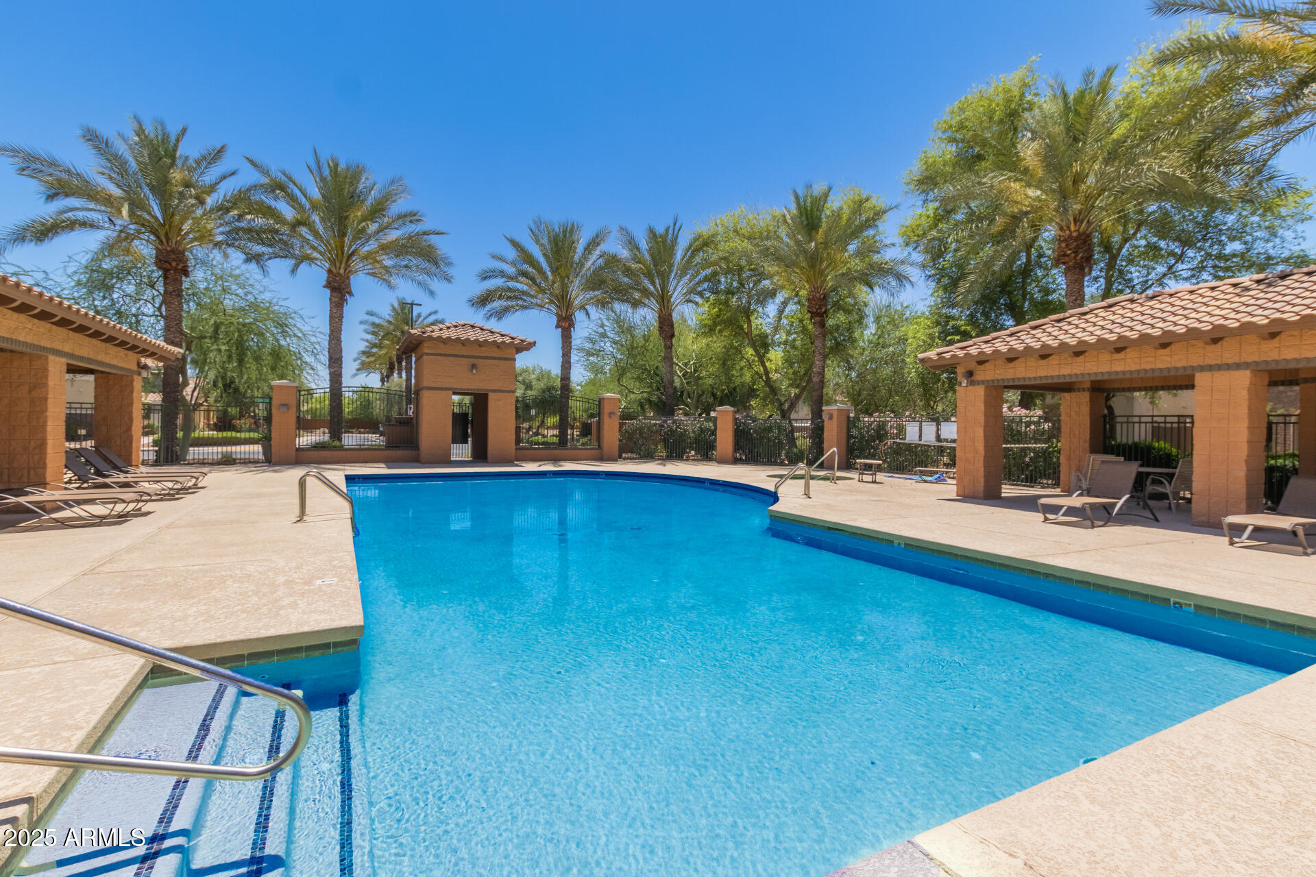 2466 E Boston Street