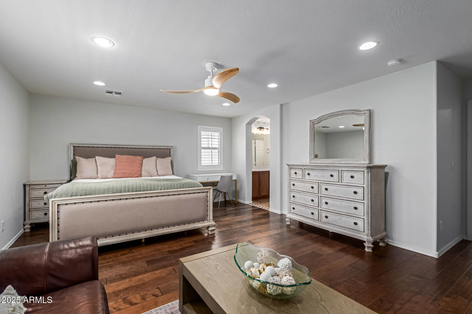 2466 E Boston Street