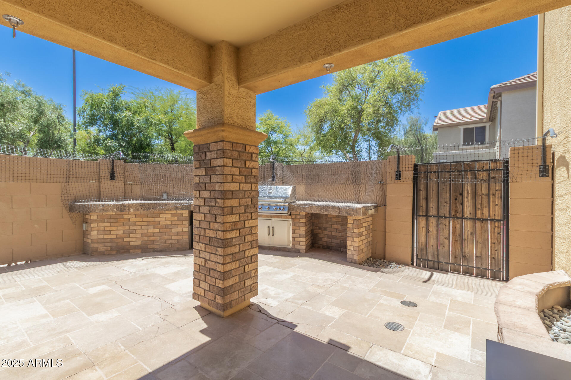 2466 E Boston Street