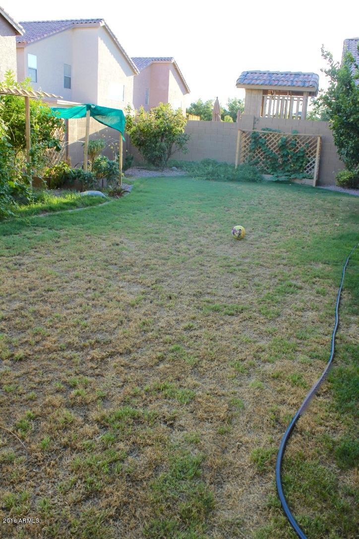 4769 W DETROIT Court