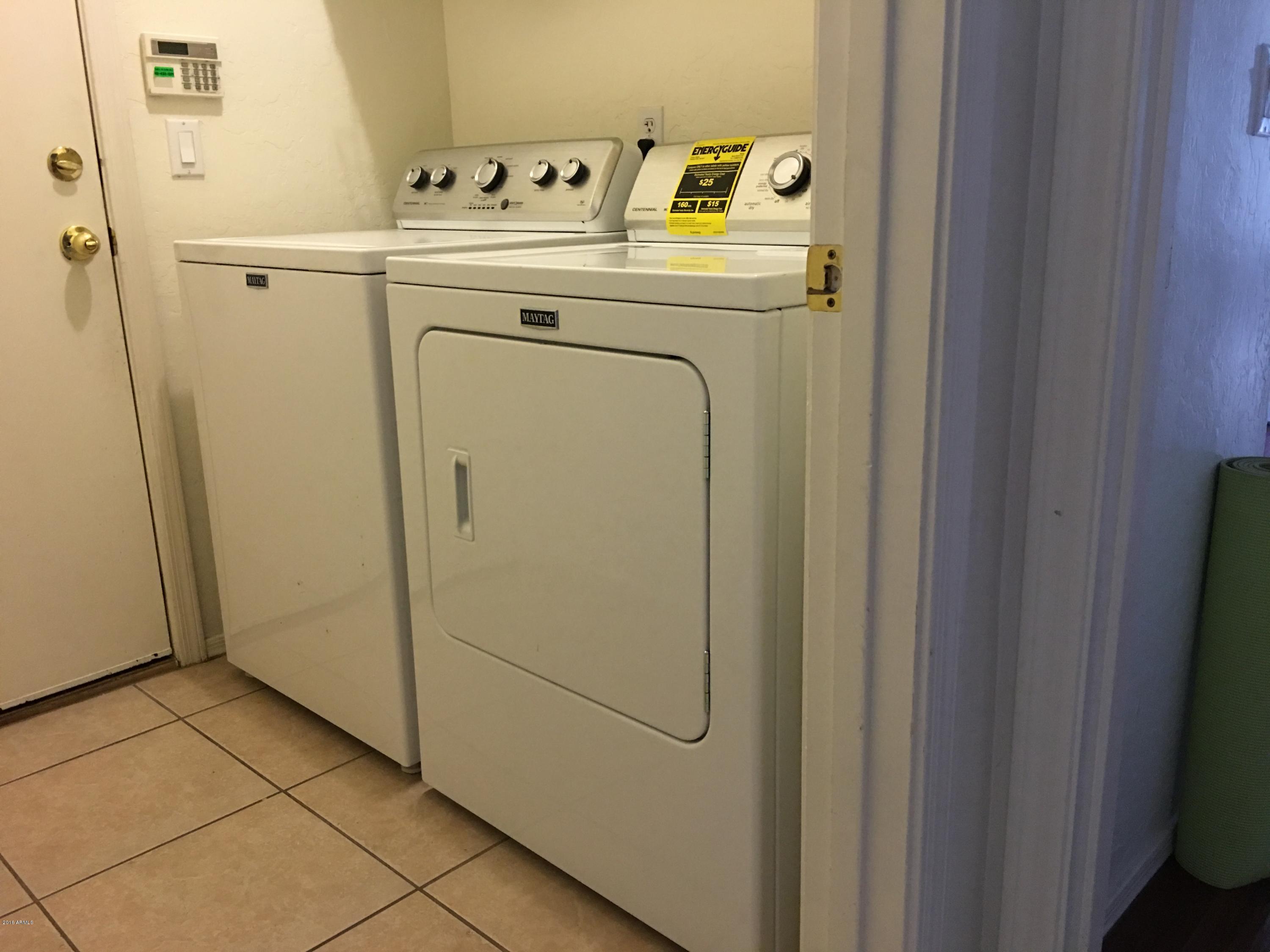 4769 W DETROIT Court