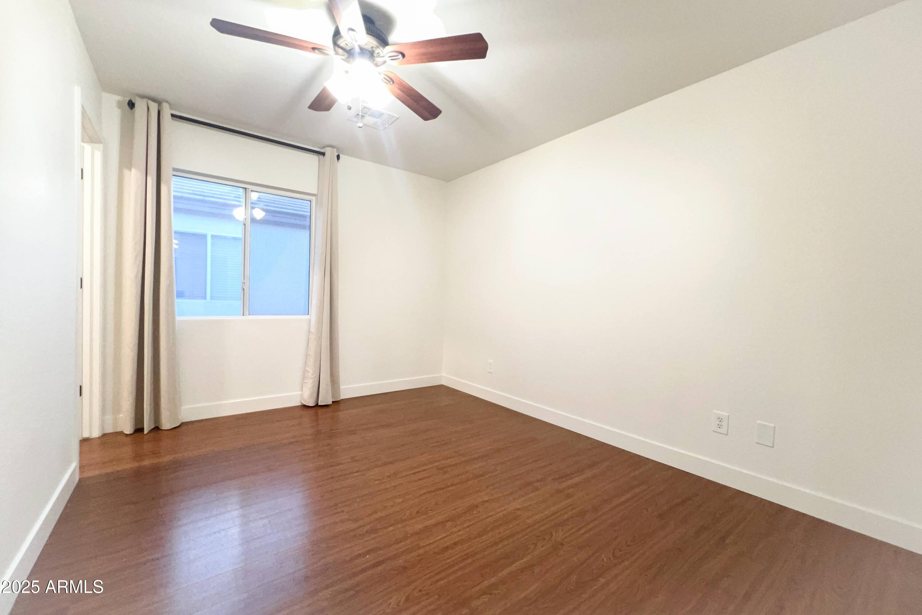 22755 W YAVAPAI Street