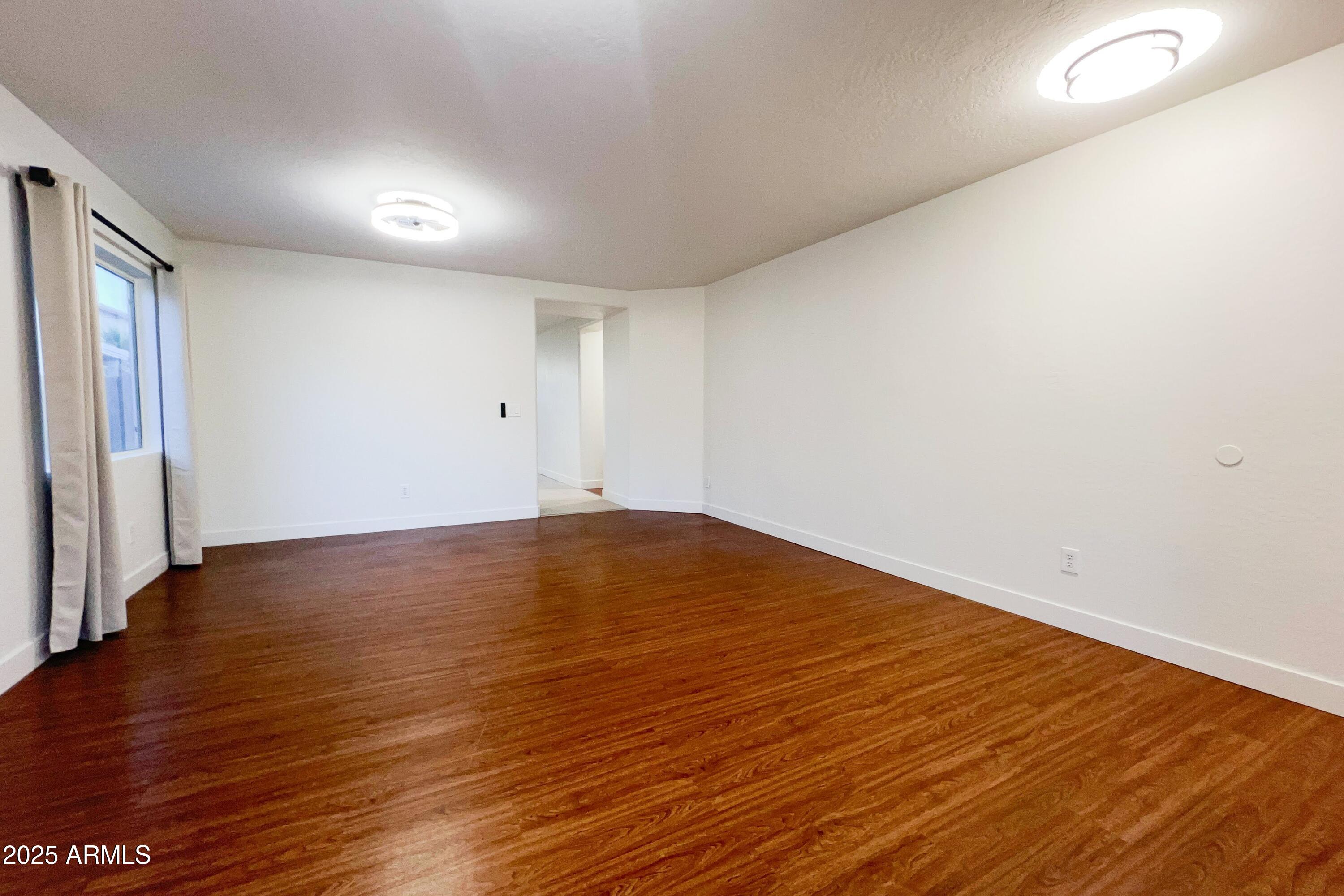 22755 W YAVAPAI Street