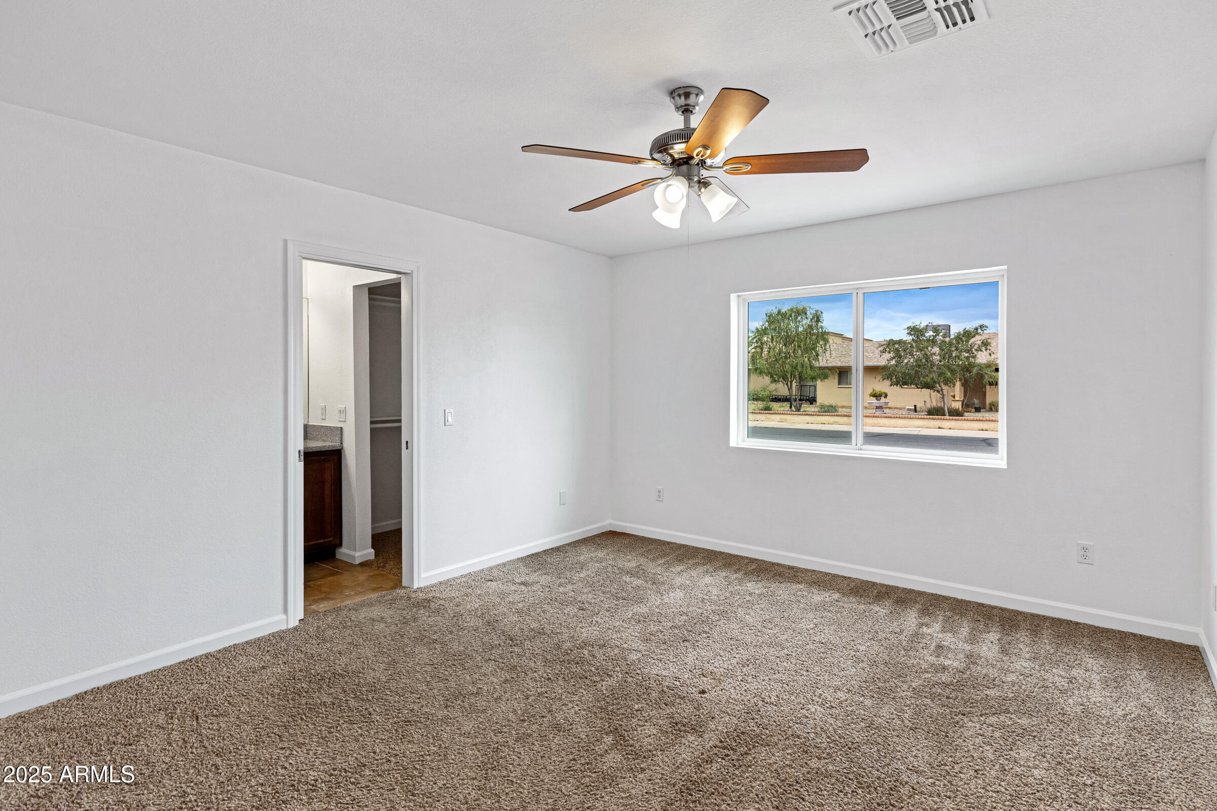 845 W SHANNON Street