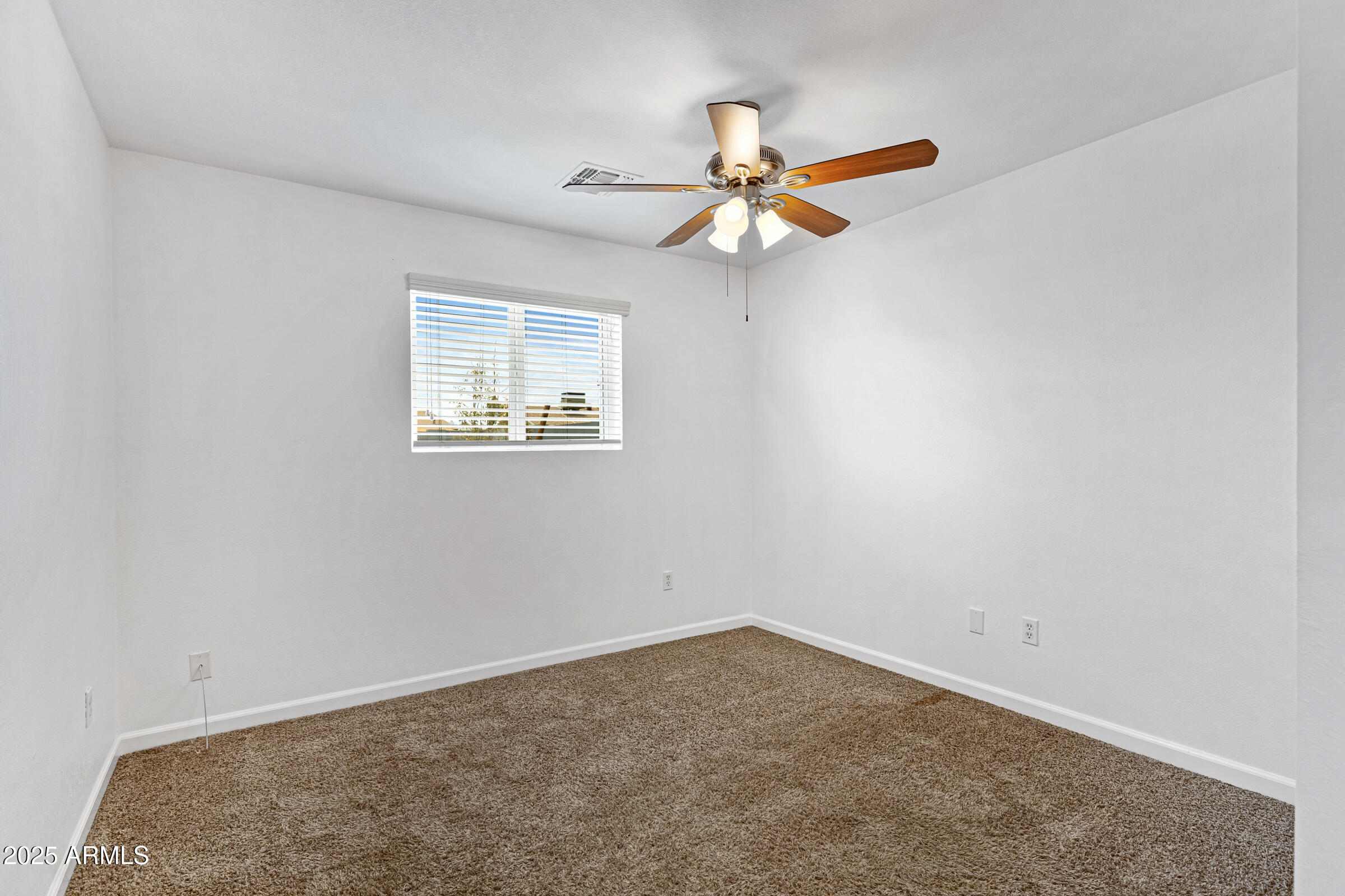 845 W SHANNON Street