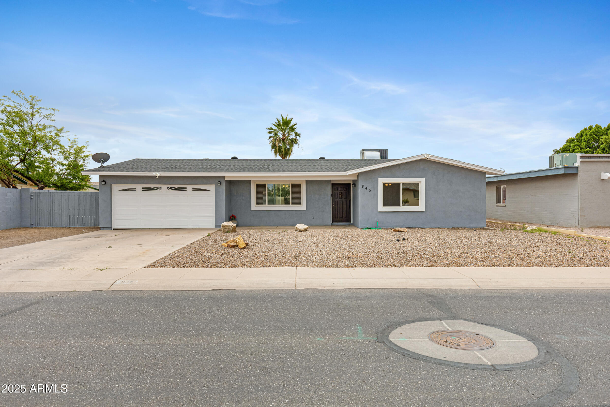 845 W SHANNON Street