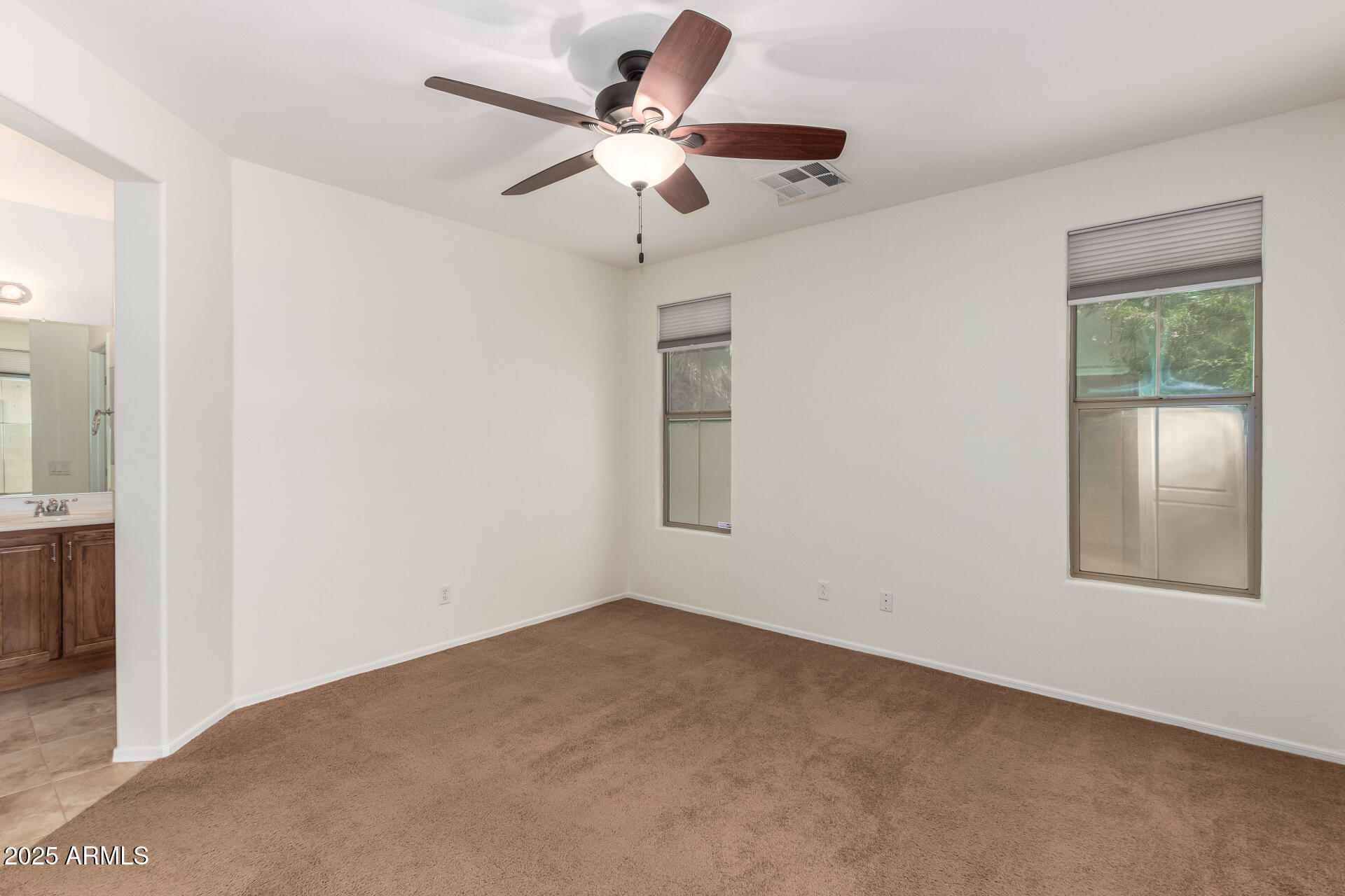 21059 E PICKETT Street