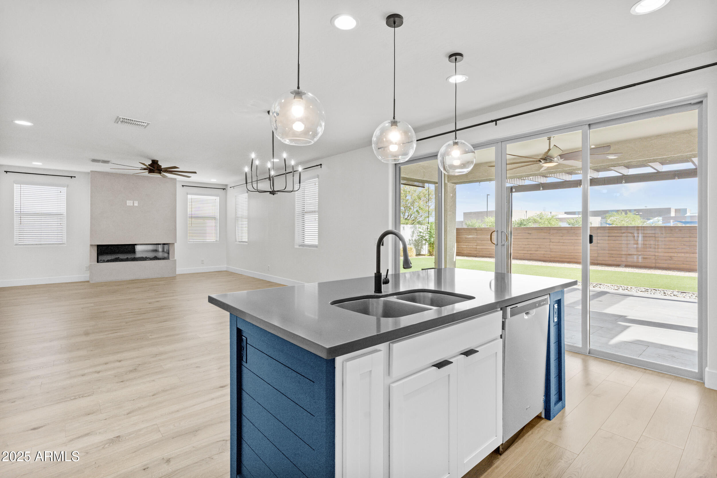 9727 E TORINO Avenue