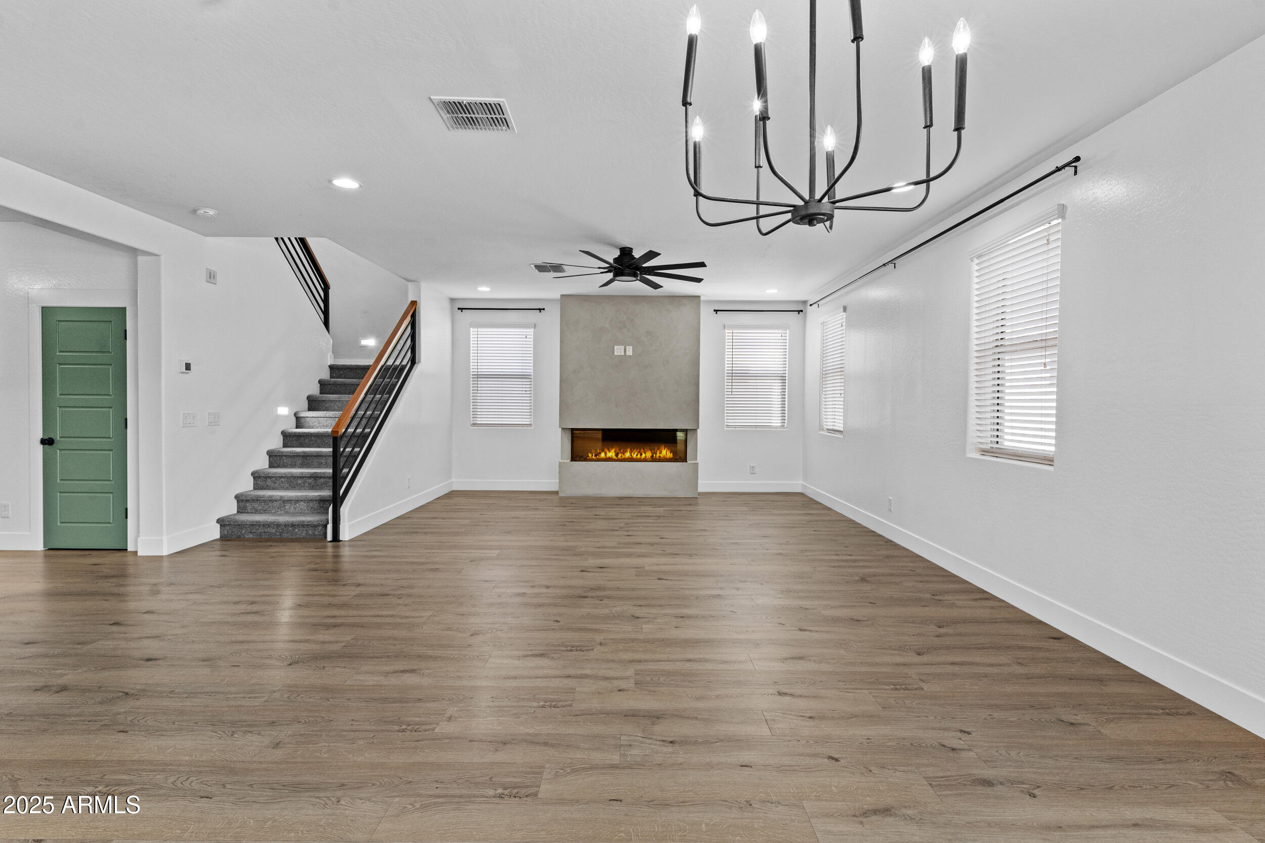 9727 E TORINO Avenue