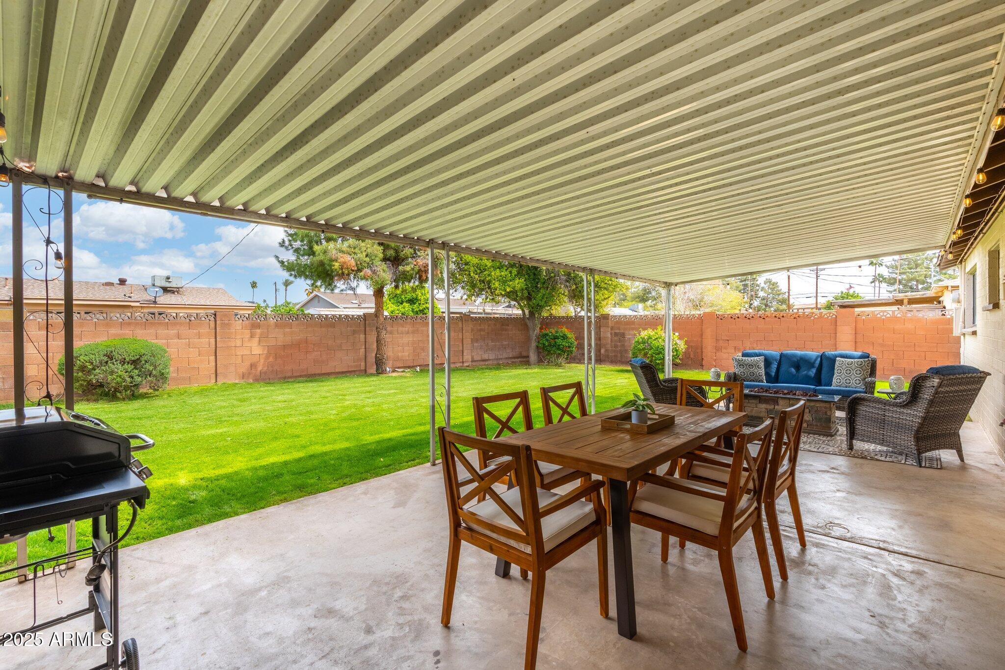 7520 E DIAMOND Street