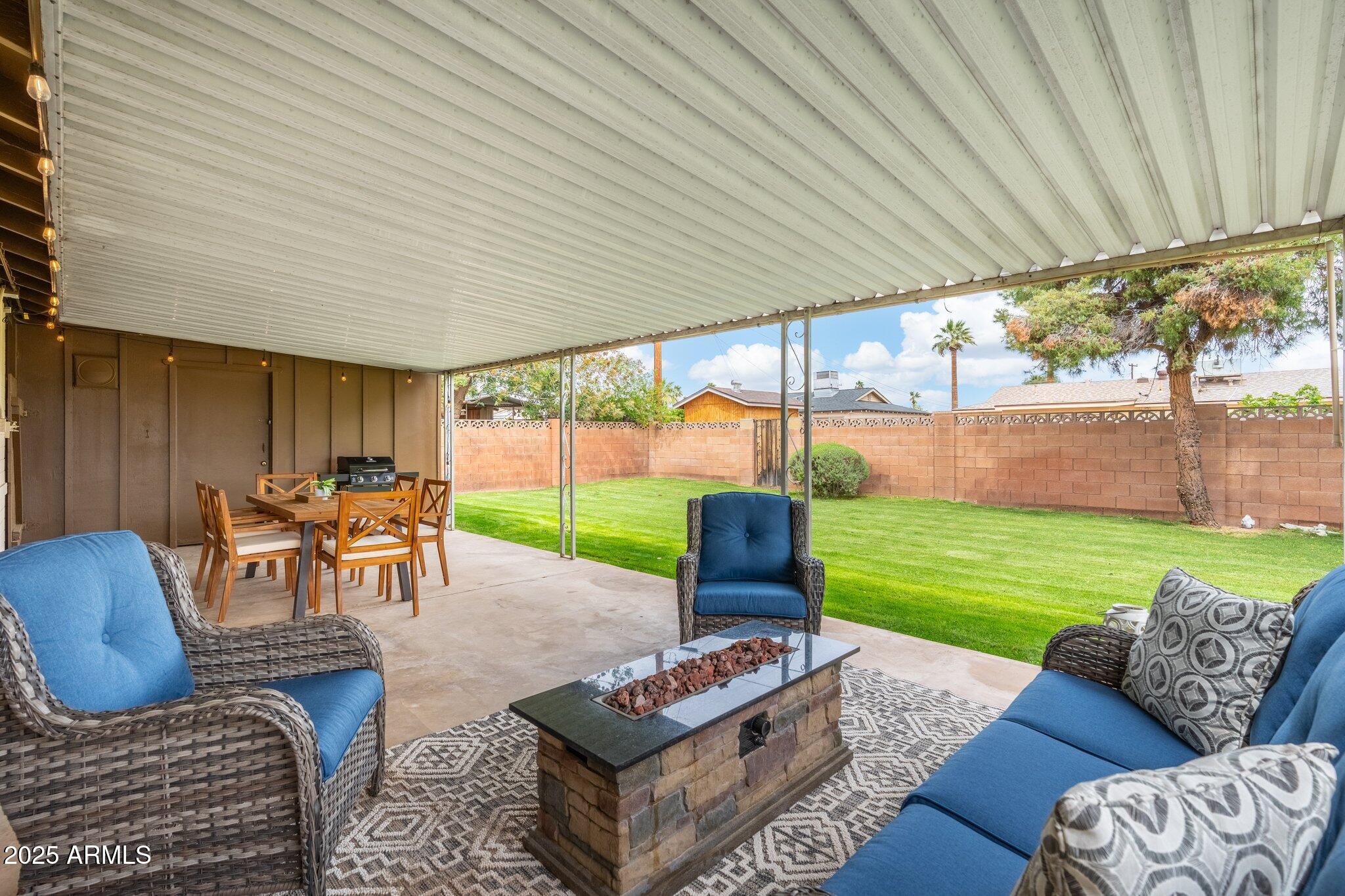 7520 E DIAMOND Street