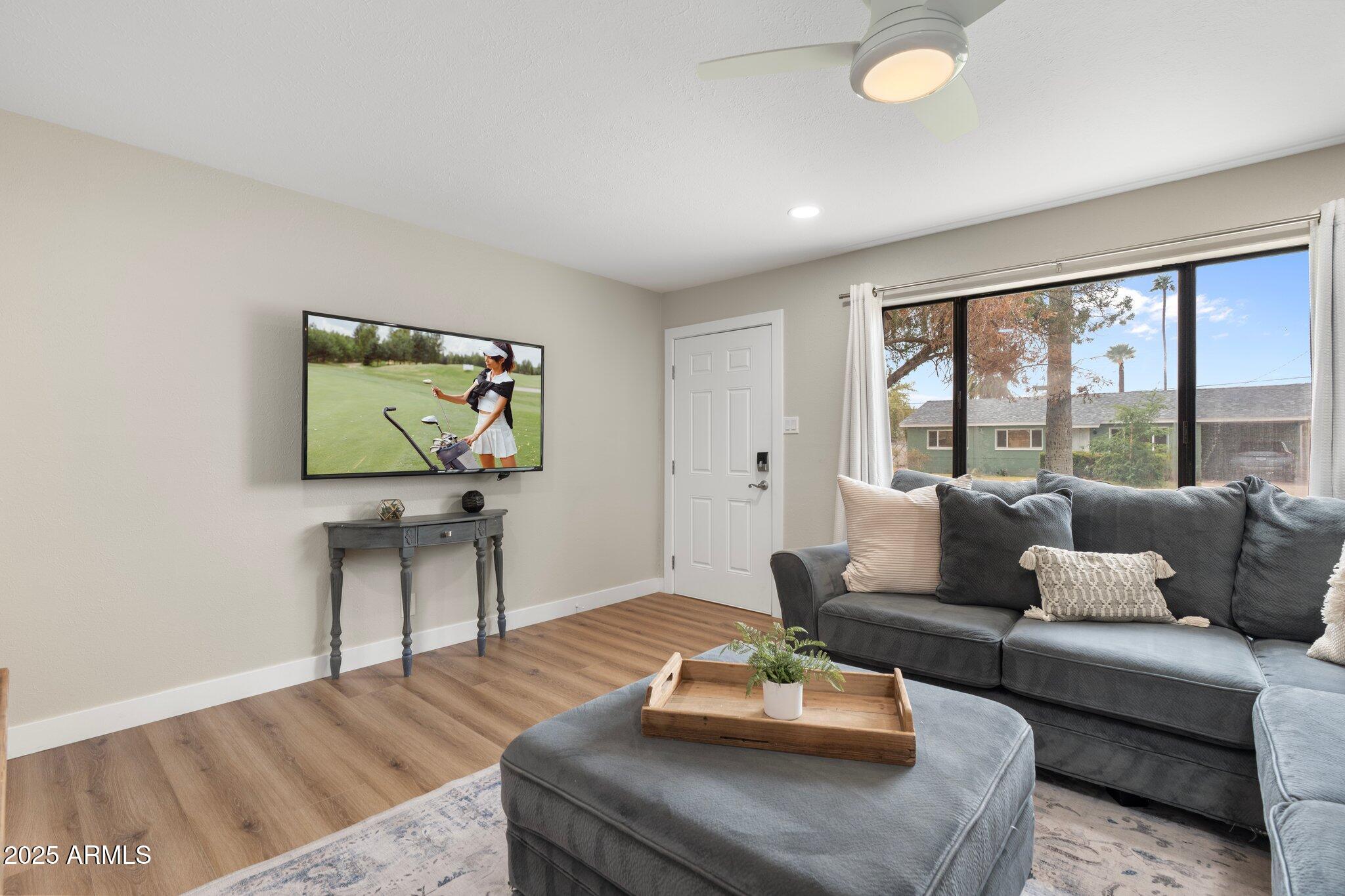 7520 E DIAMOND Street