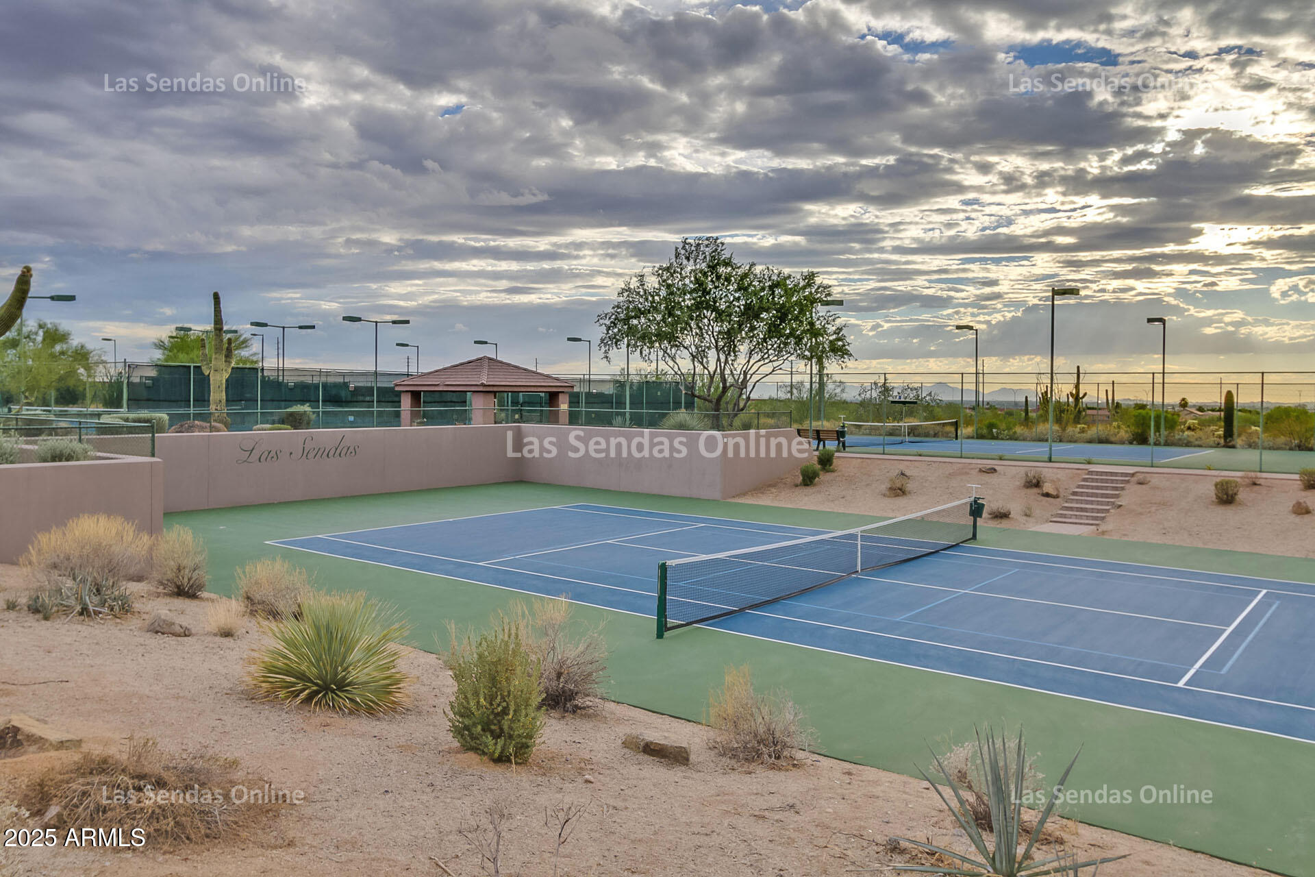 7445 E EAGLE CREST Drive, 1061