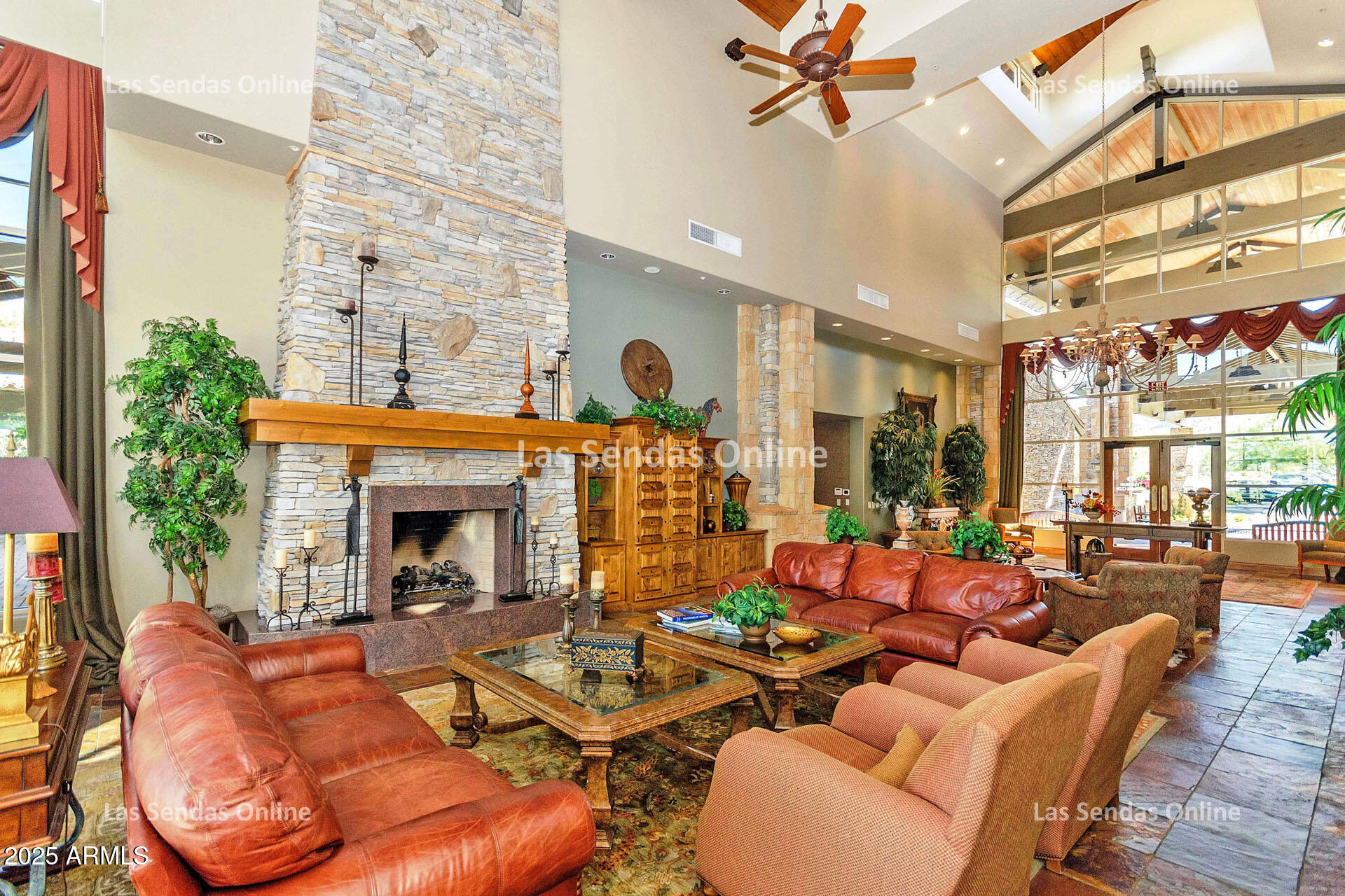 7445 E EAGLE CREST Drive, 1061