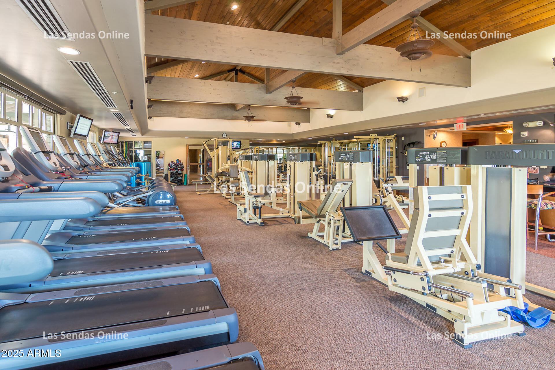 7445 E EAGLE CREST Drive, 1061