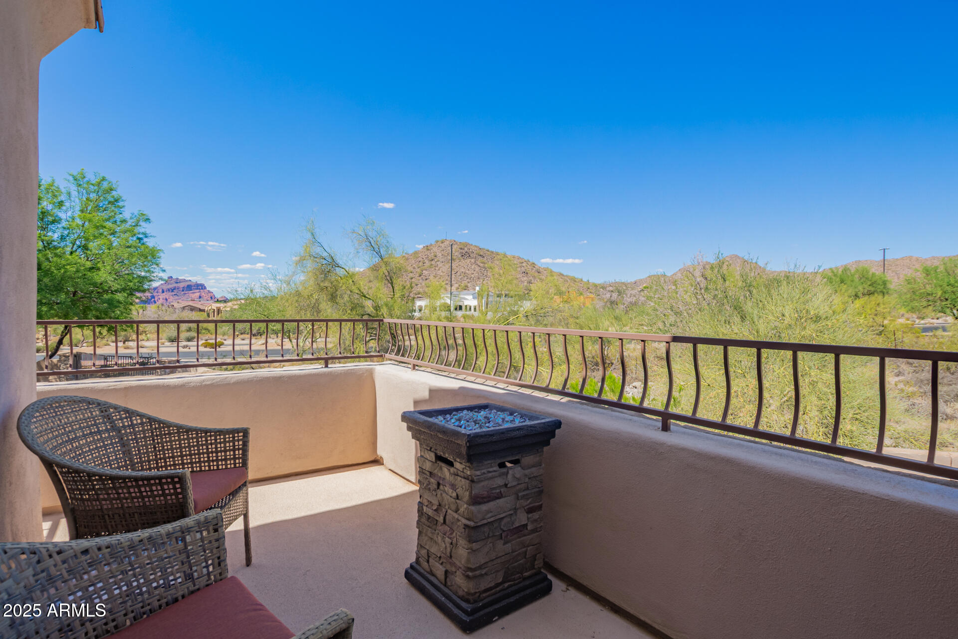 7445 E EAGLE CREST Drive, 1061