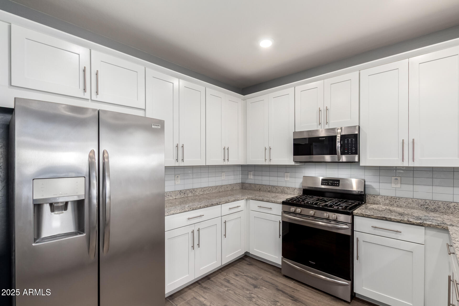 7618 S LONE PINE Place