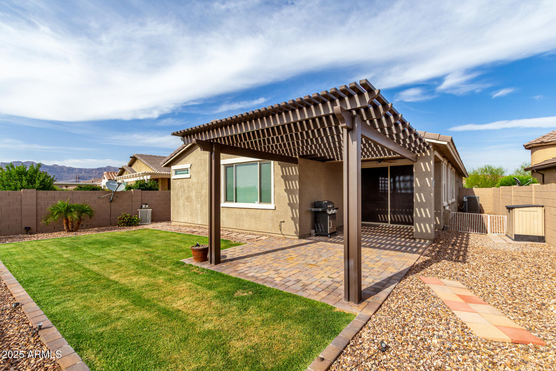 7618 S LONE PINE Place