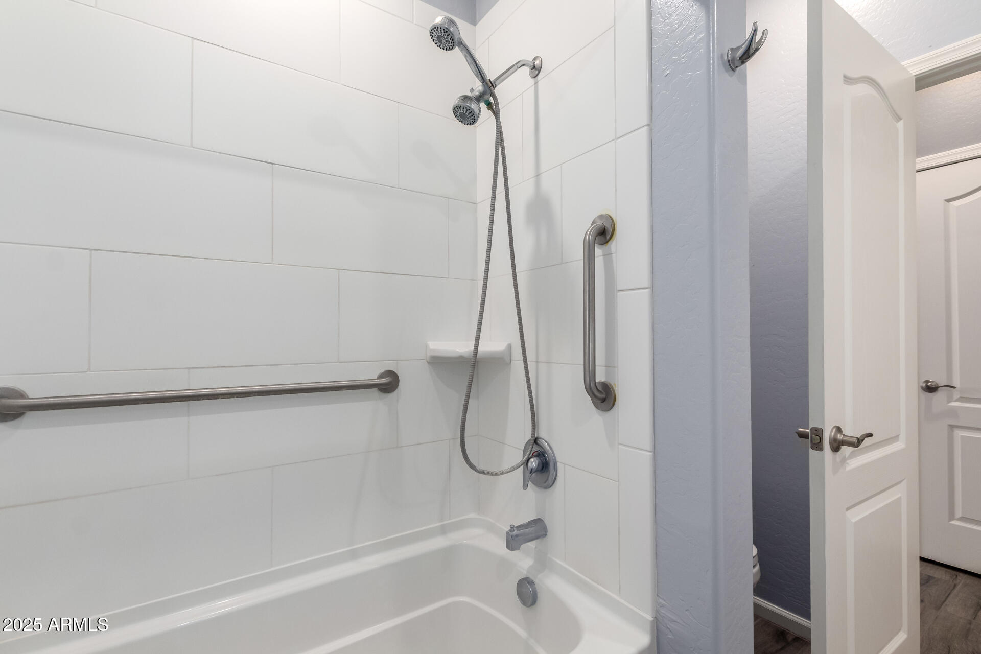 7618 S LONE PINE Place