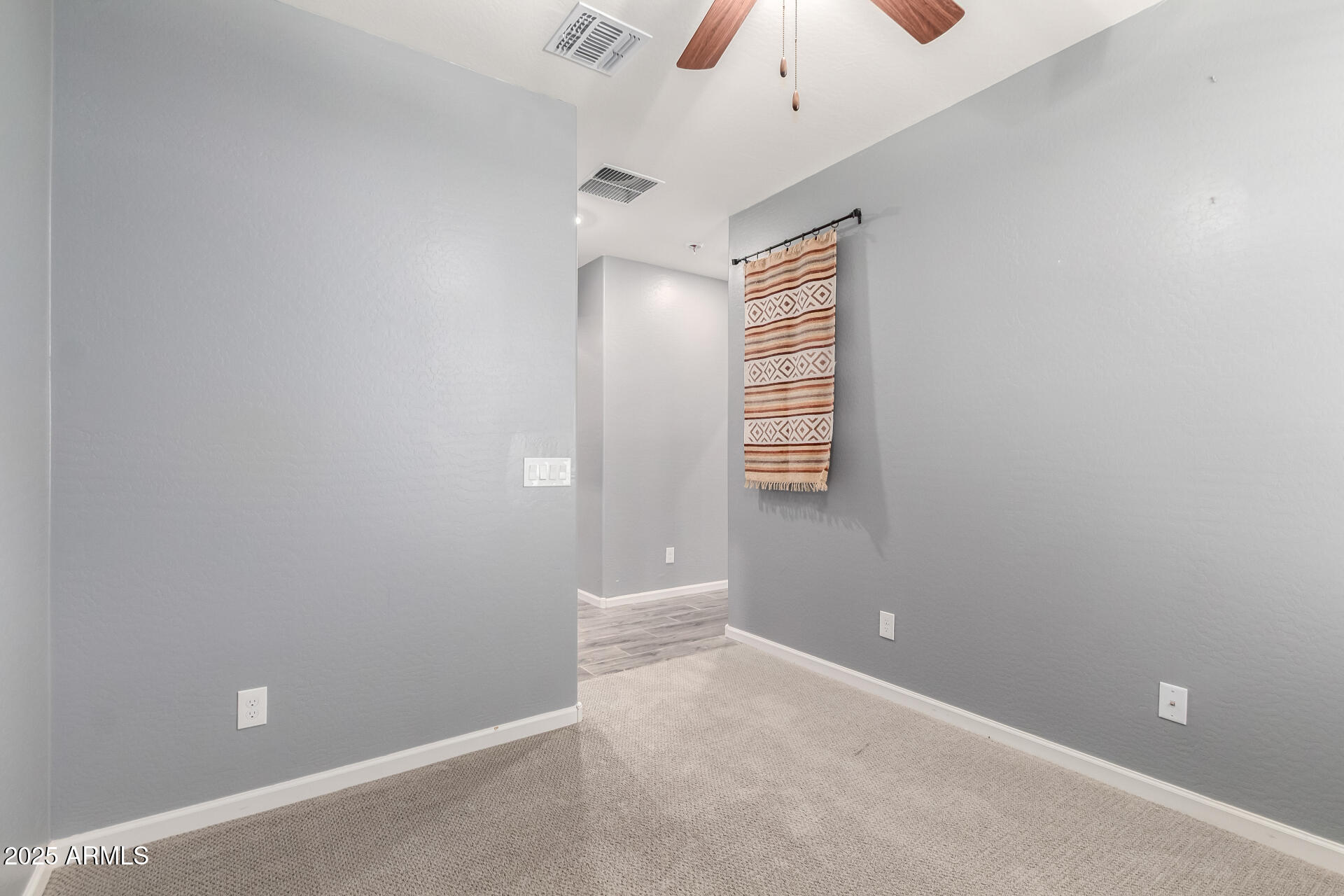 7618 S LONE PINE Place