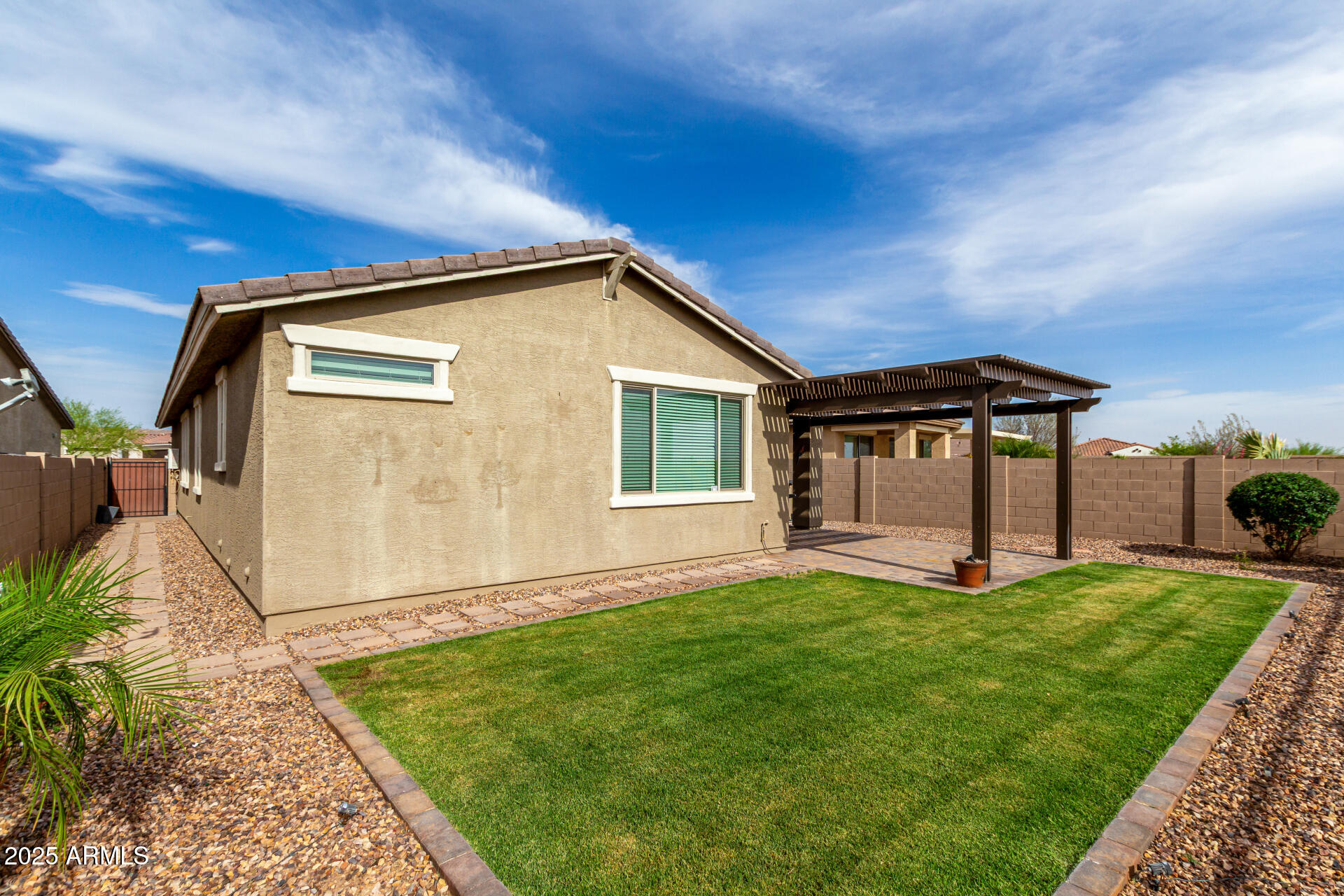 7618 S LONE PINE Place