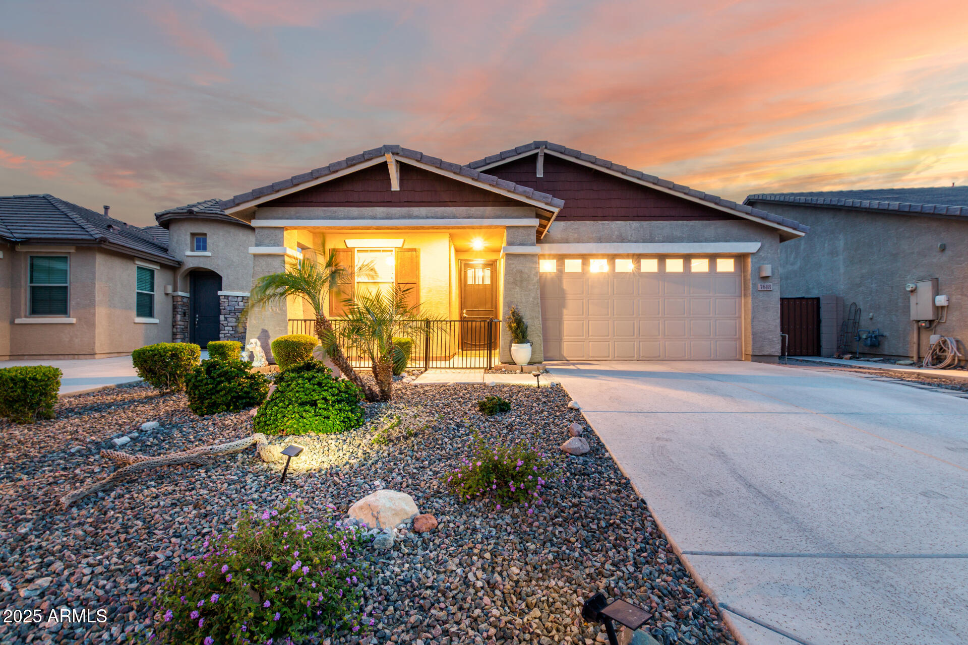 7618 S LONE PINE Place