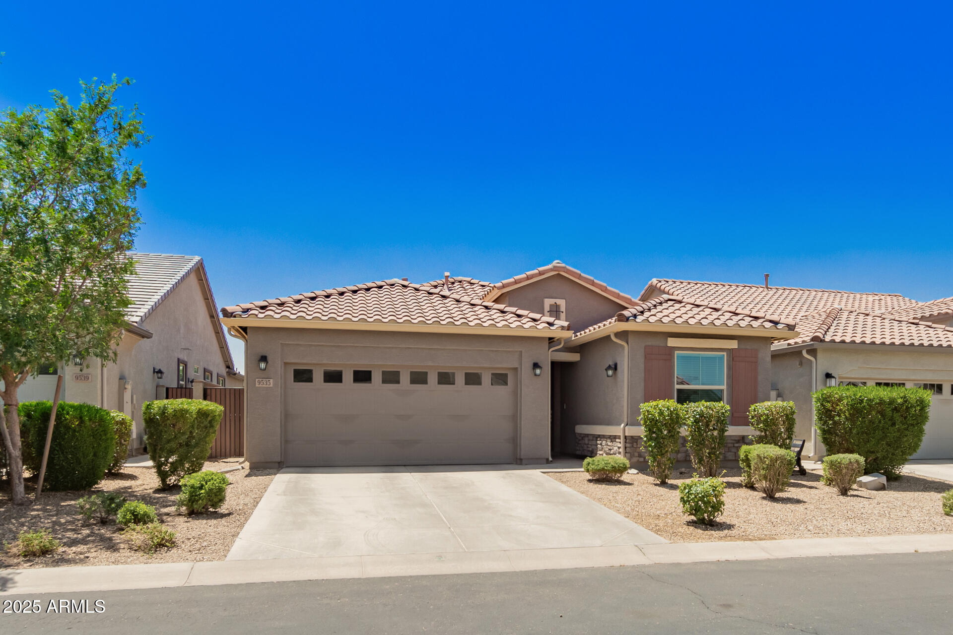 9535 E TUPELO Avenue