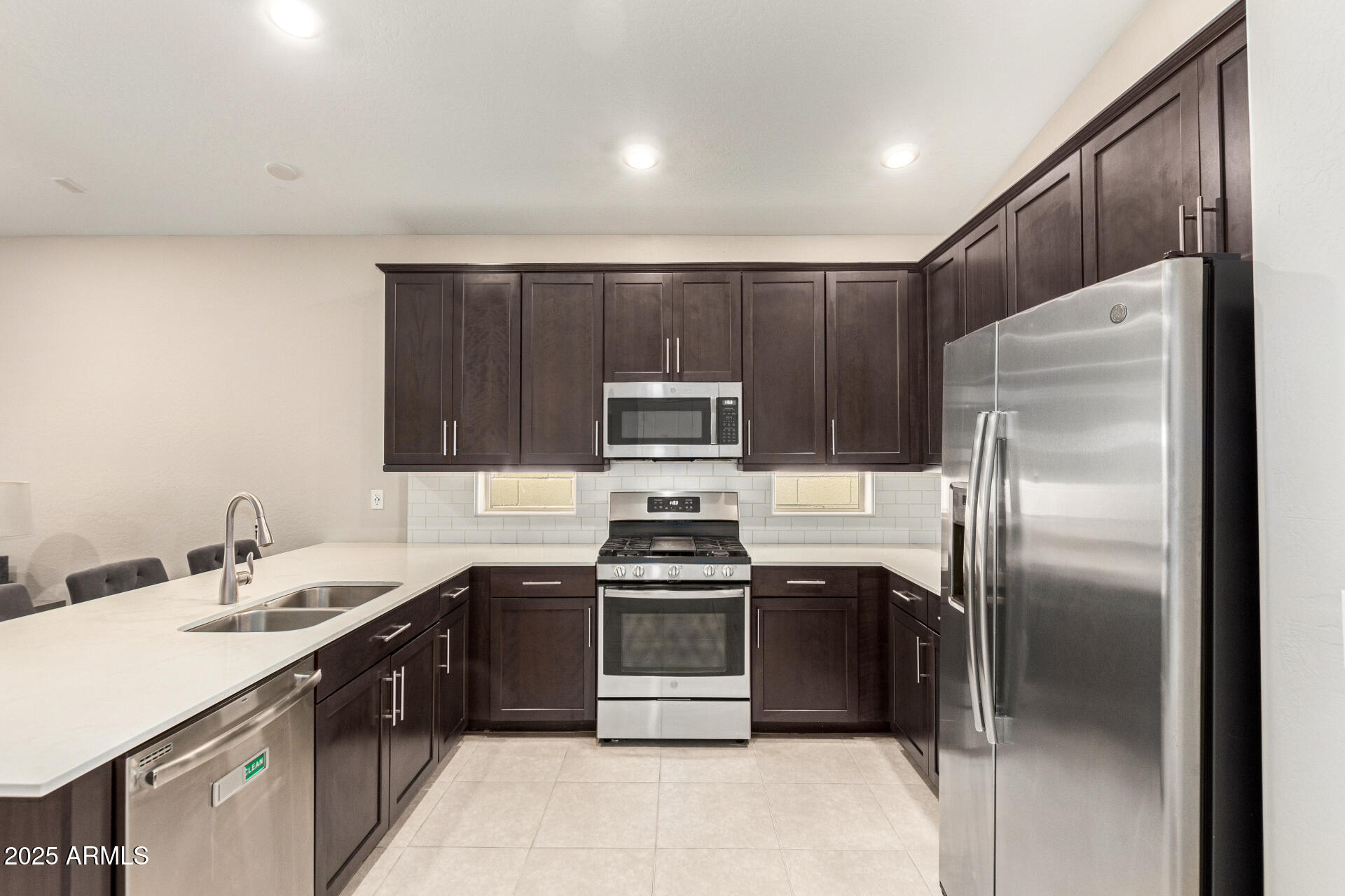 9535 E TUPELO Avenue