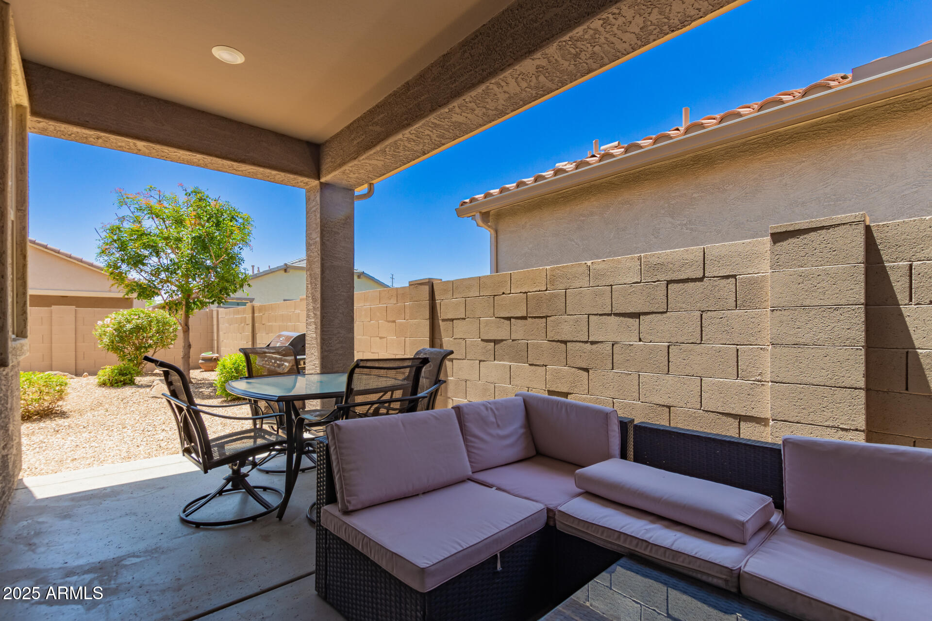 9535 E TUPELO Avenue