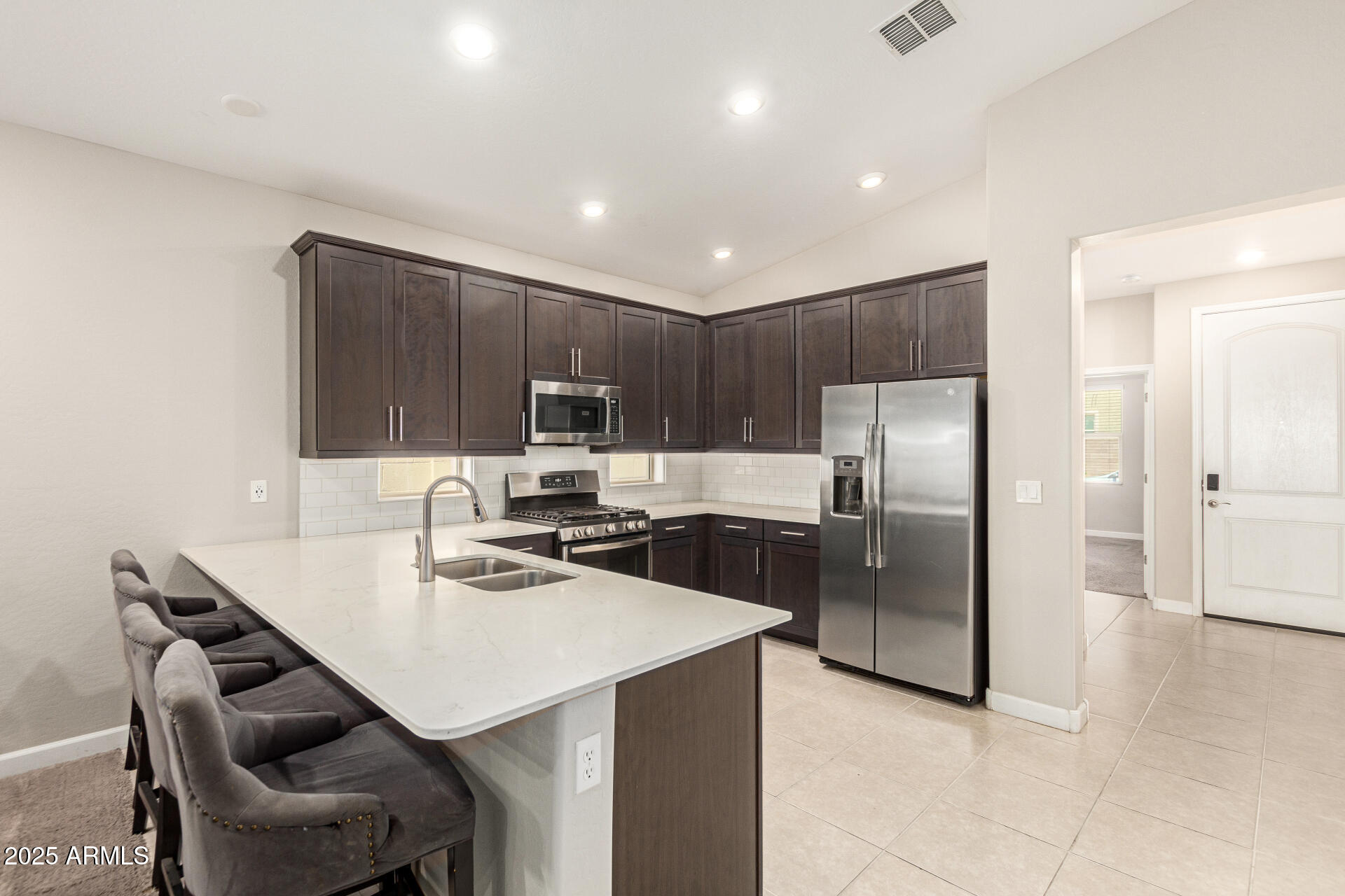 9535 E TUPELO Avenue