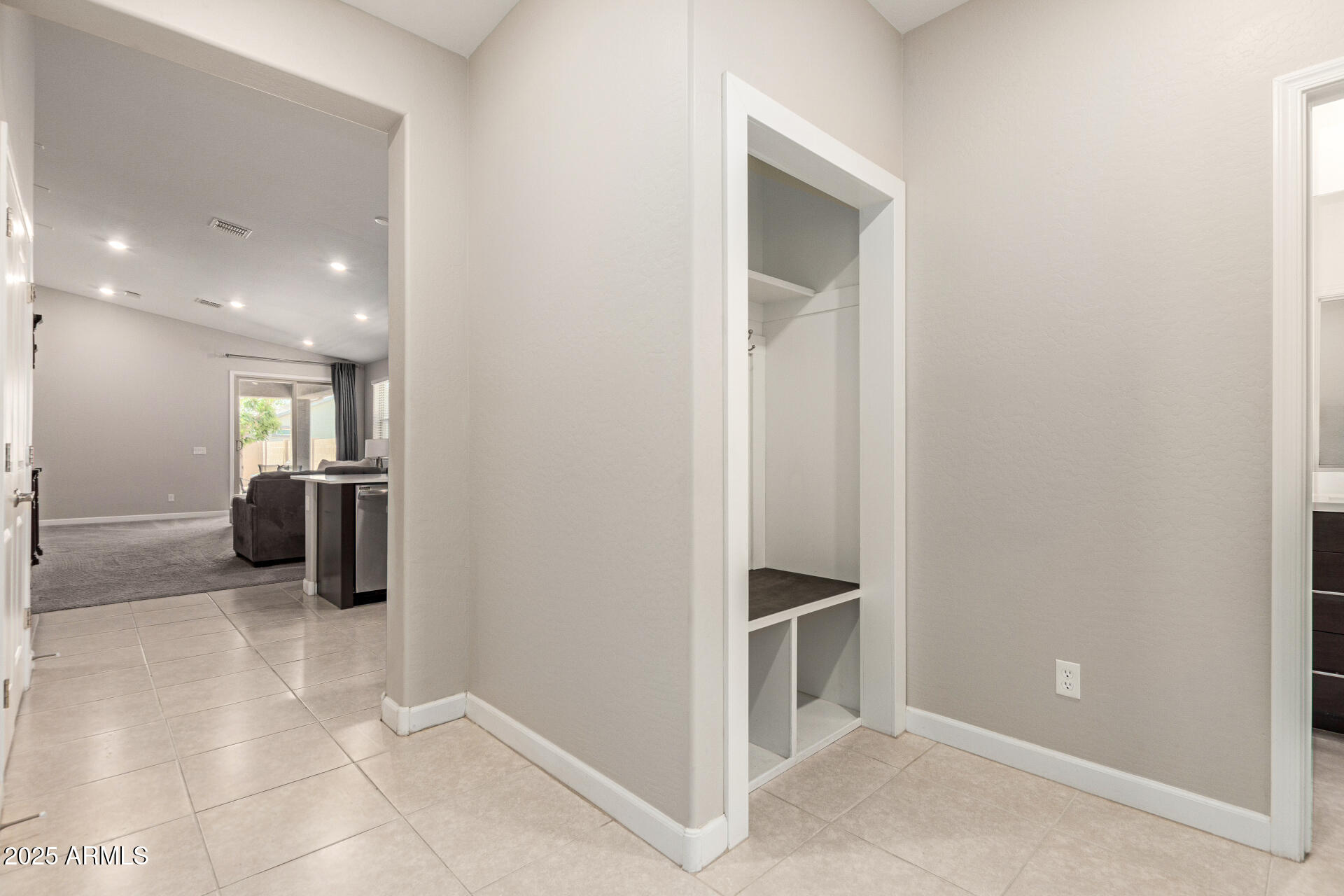 9535 E TUPELO Avenue