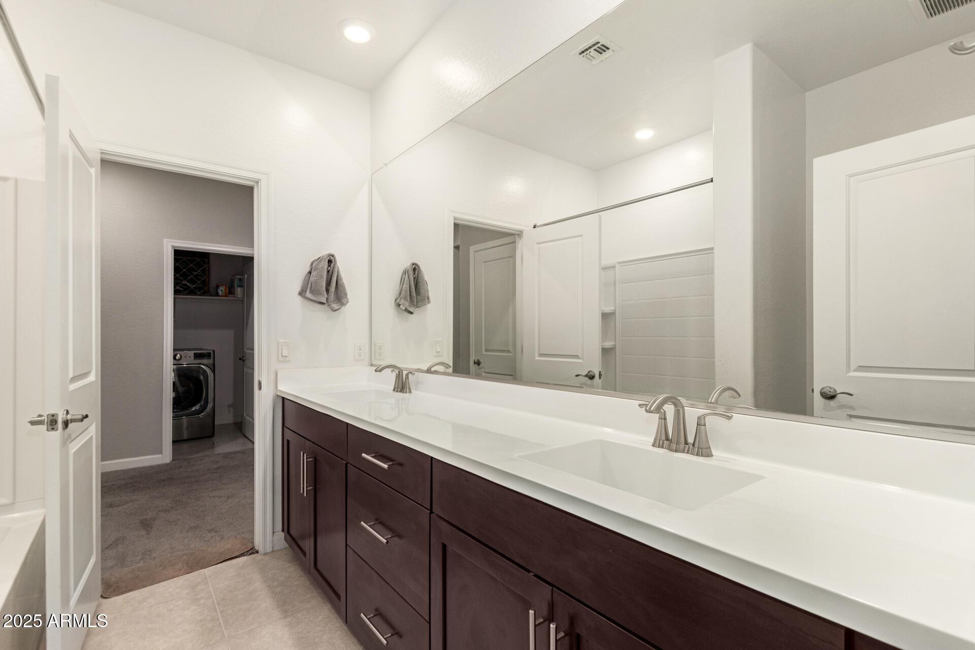 9535 E TUPELO Avenue