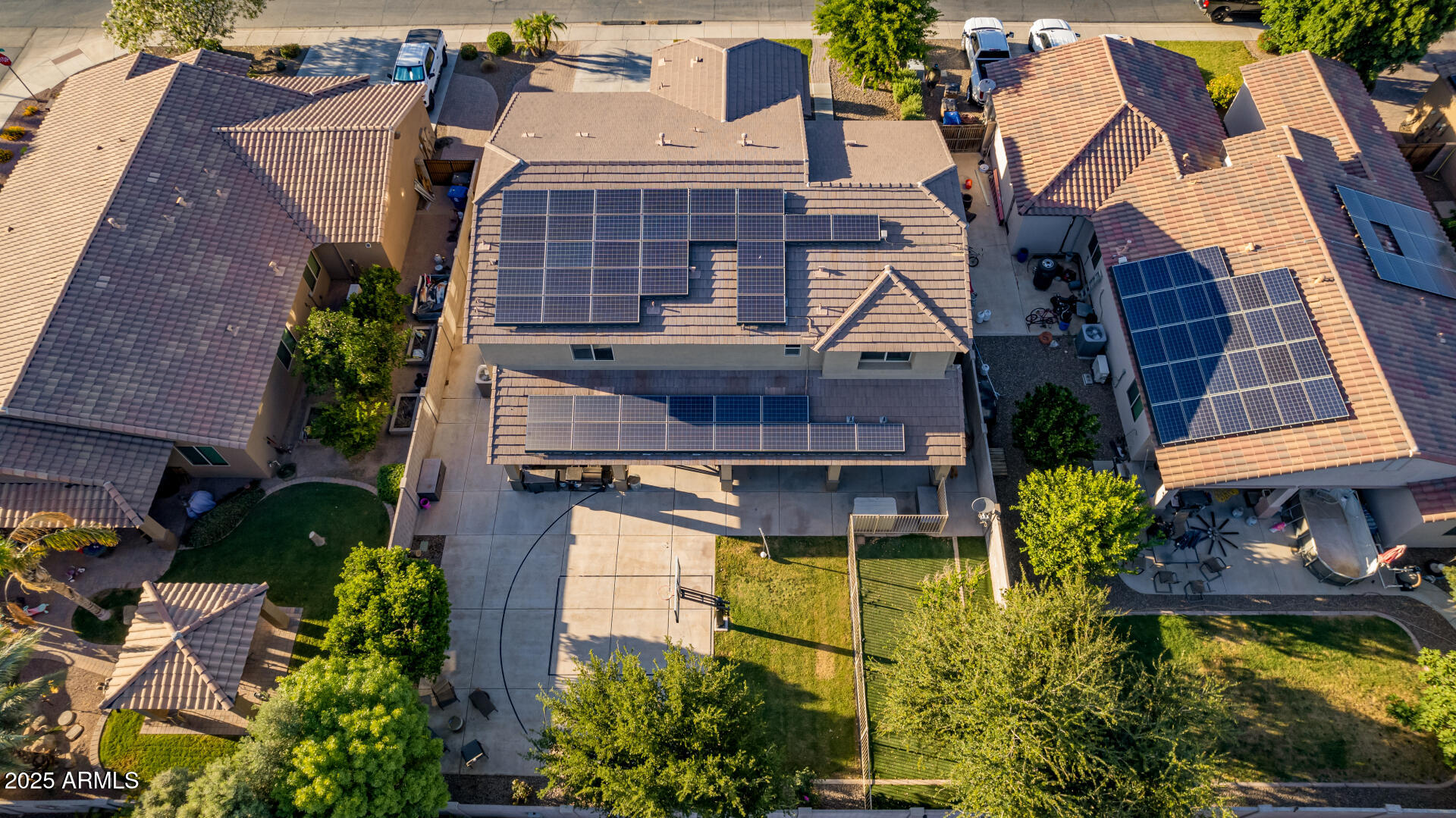 1217 W FEVER TREE Avenue