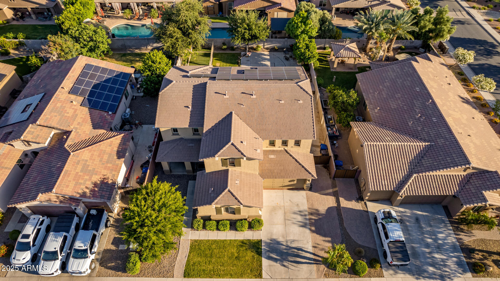 1217 W FEVER TREE Avenue