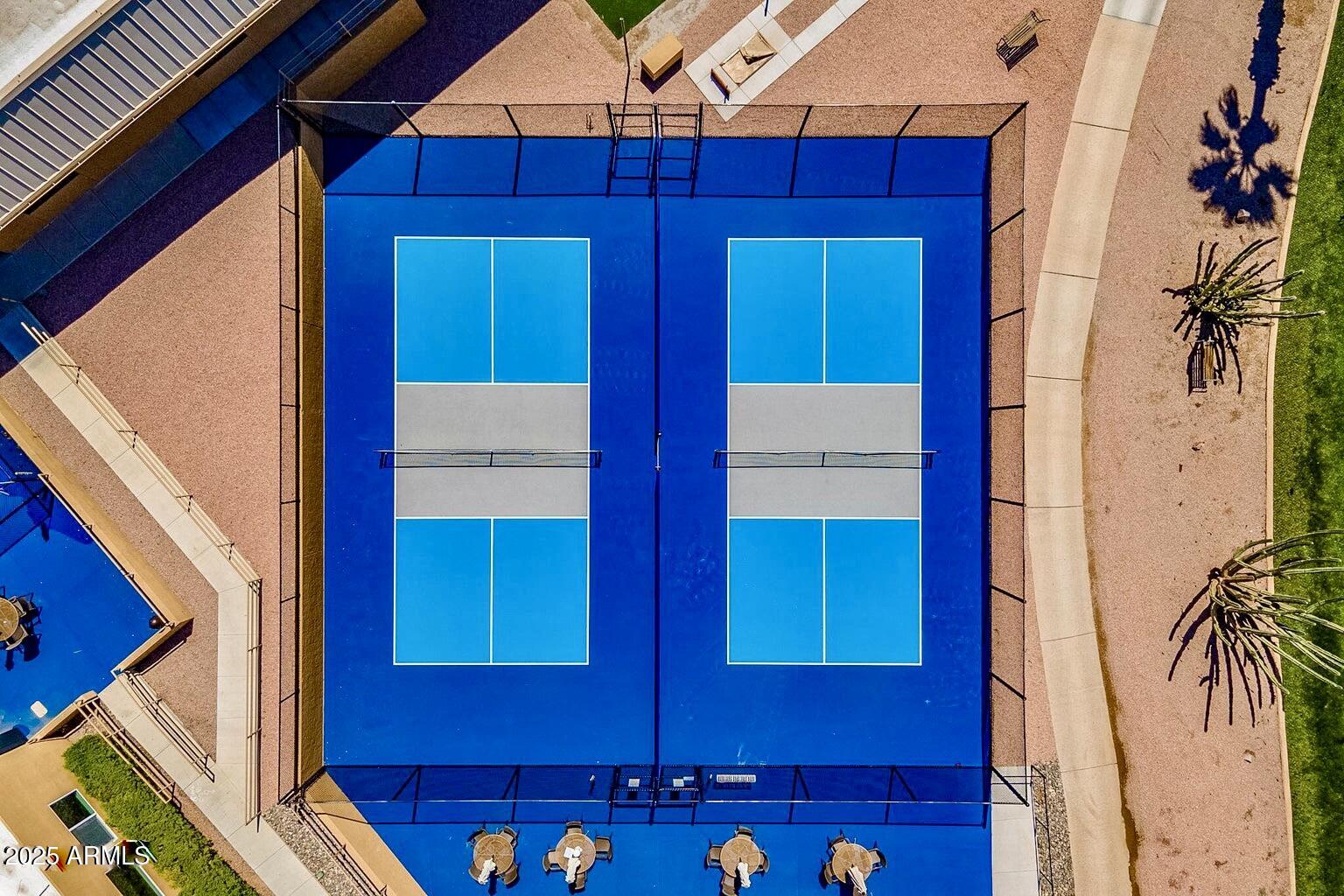 520 S SAND VERBENA Way