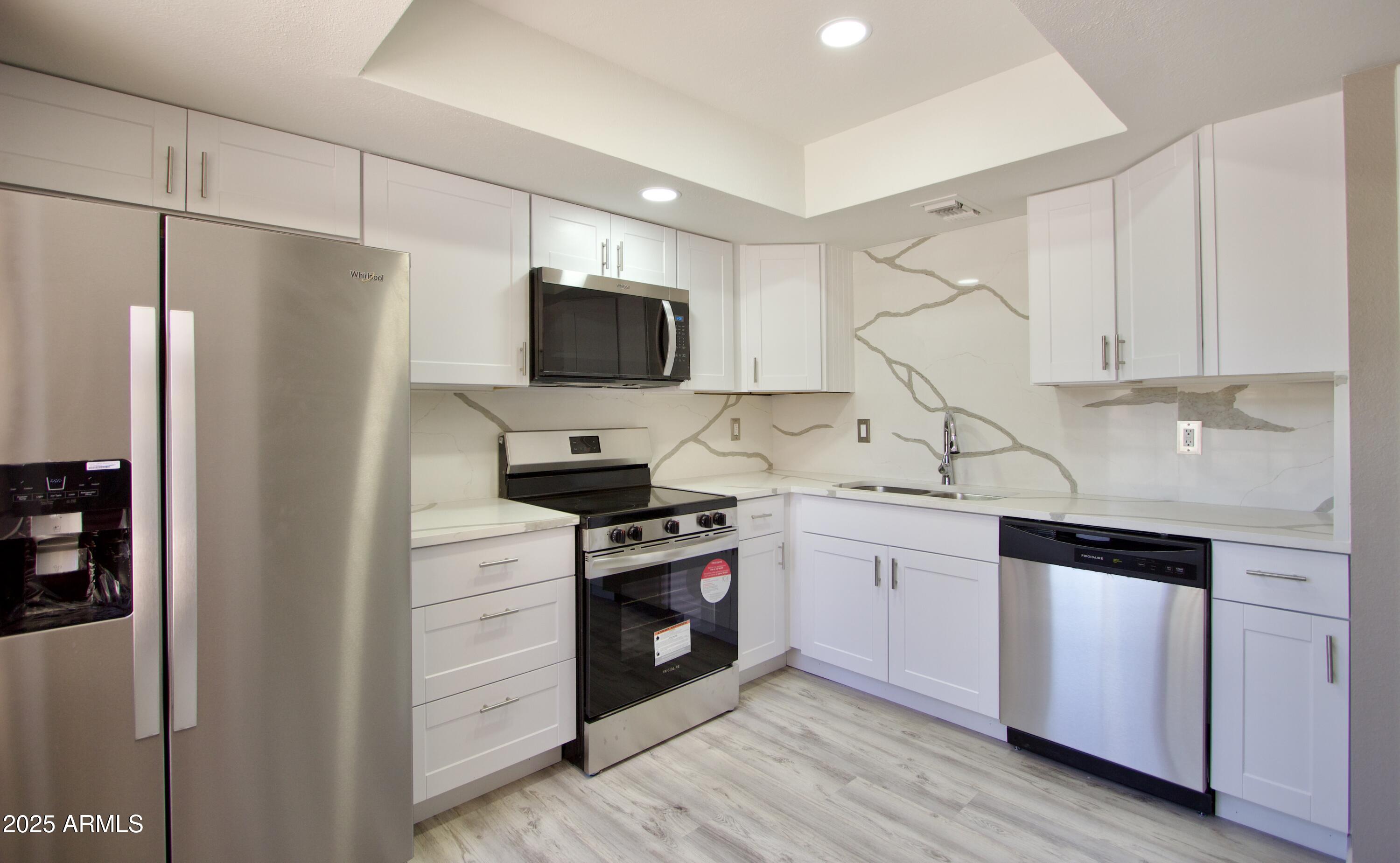 520 S SAND VERBENA Way