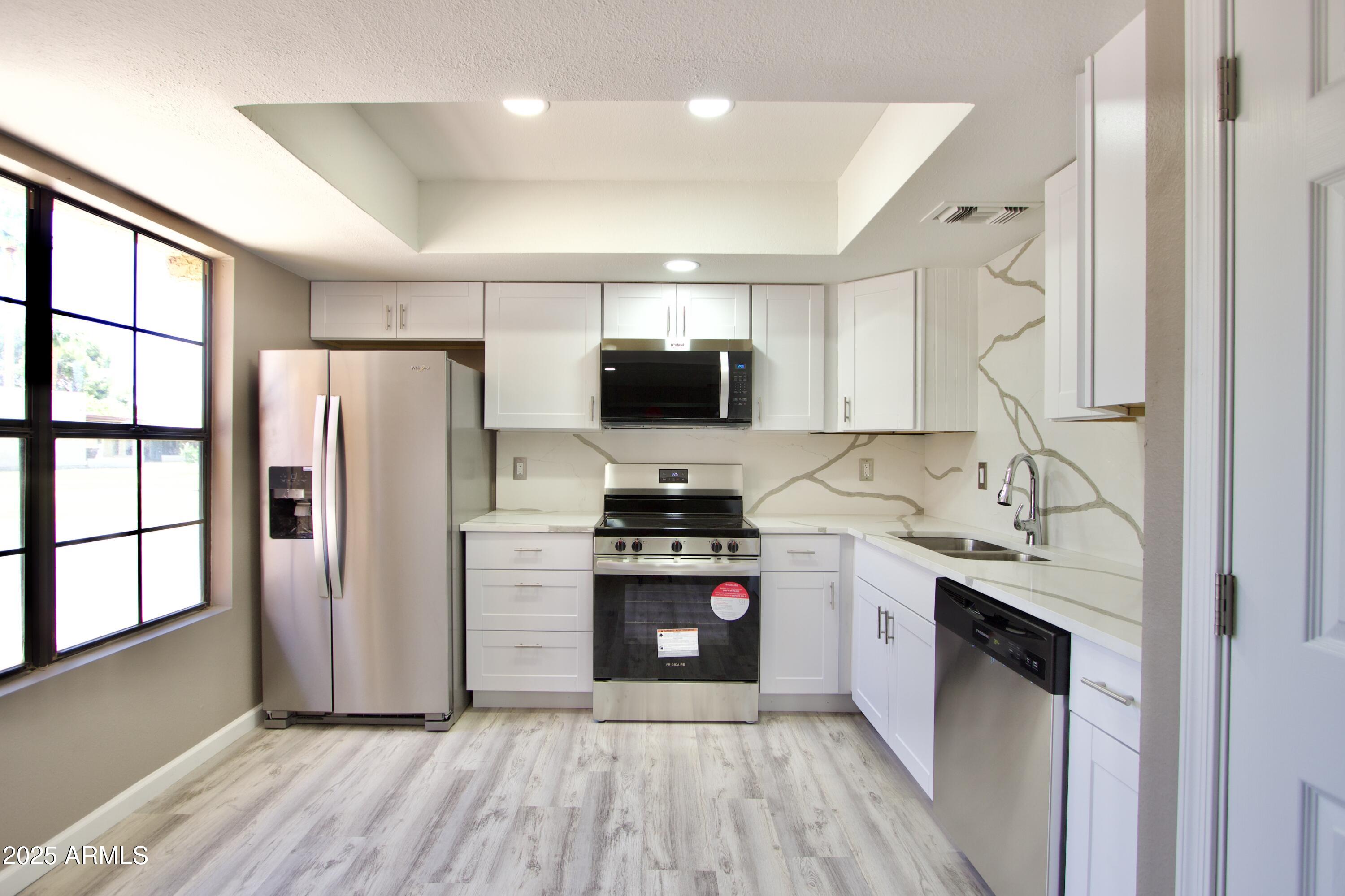 520 S SAND VERBENA Way