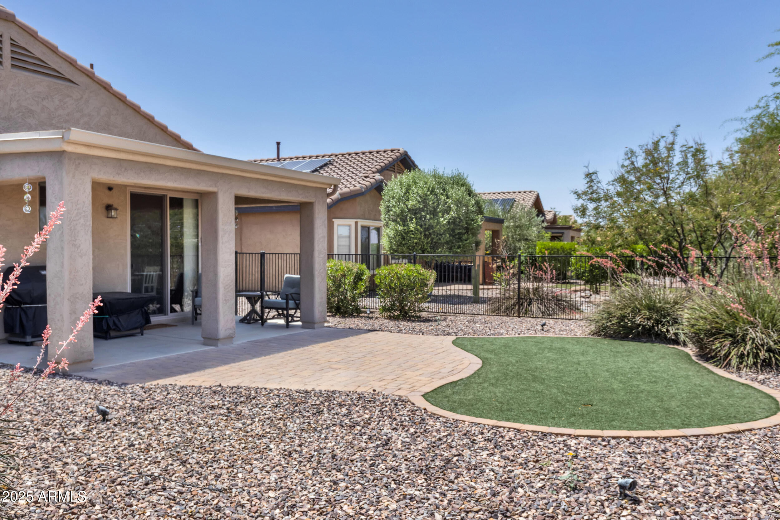 6658 W MOCKINGBIRD Way