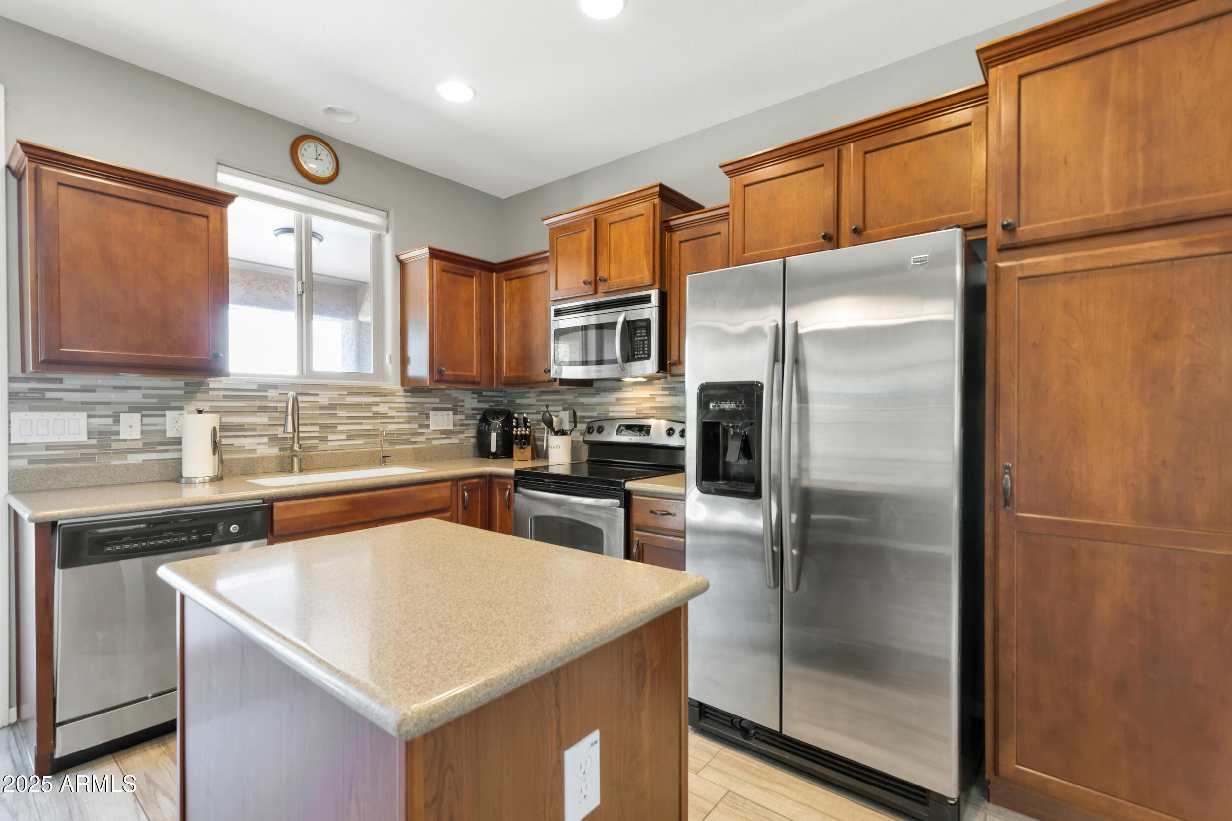 6658 W MOCKINGBIRD Way