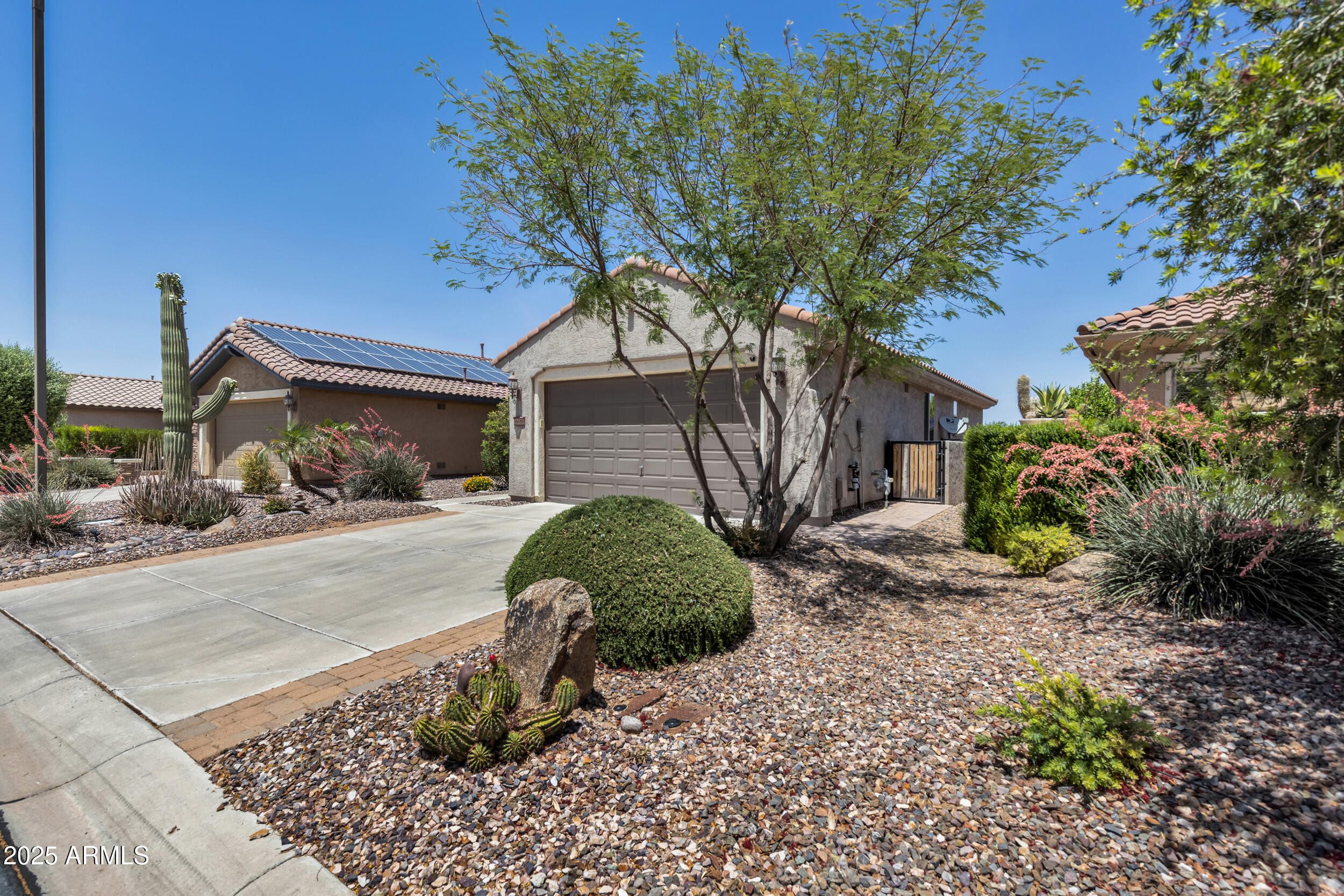 6658 W MOCKINGBIRD Way